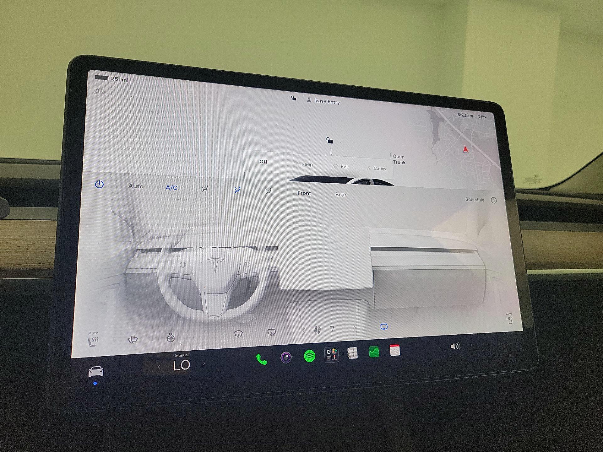 Thumbnail: 2023 Tesla Model 3 - 16