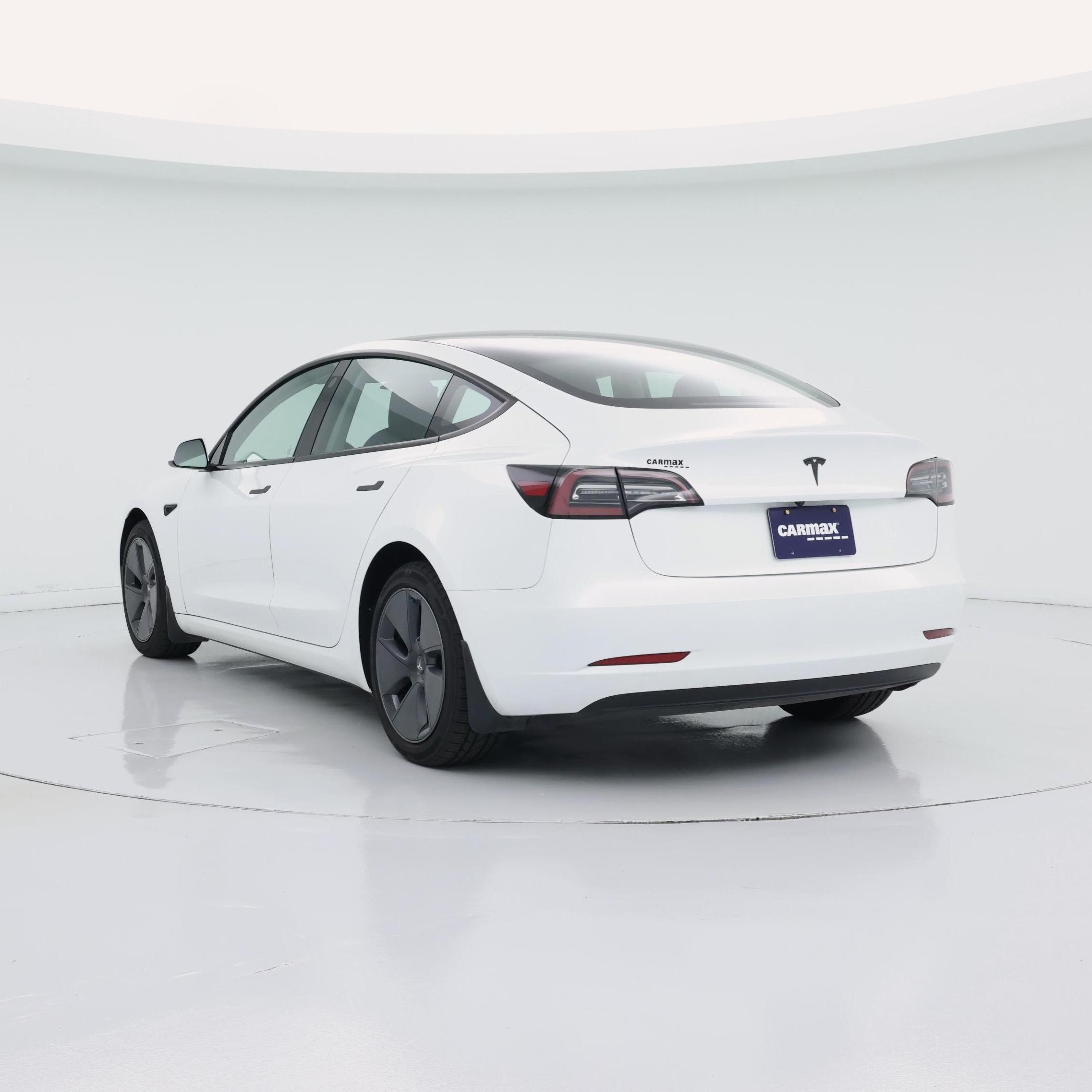 Thumbnail: 2023 Tesla Model 3 - 2