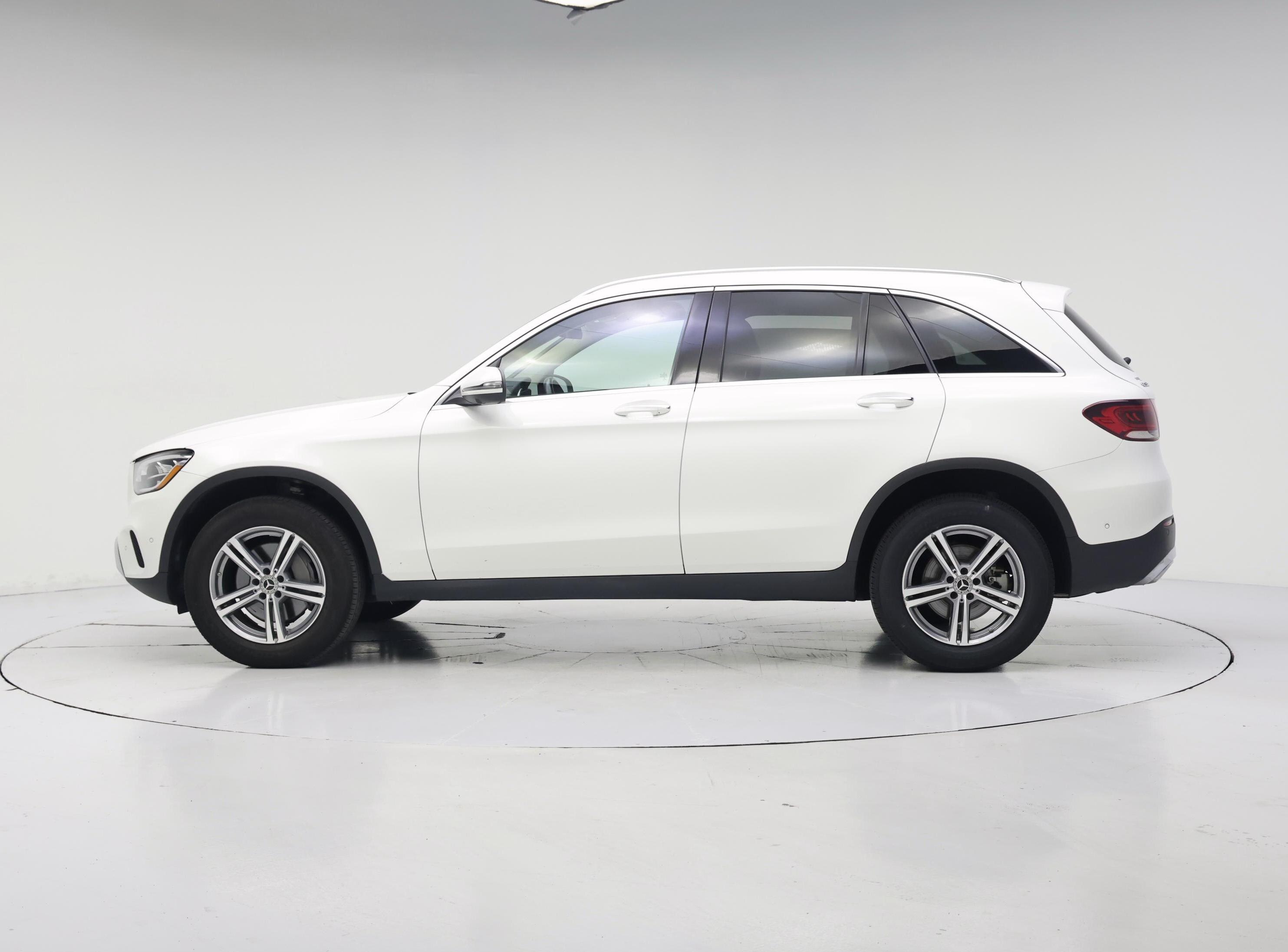 Thumbnail: 2021 Mercedes-Benz GLC - 3
