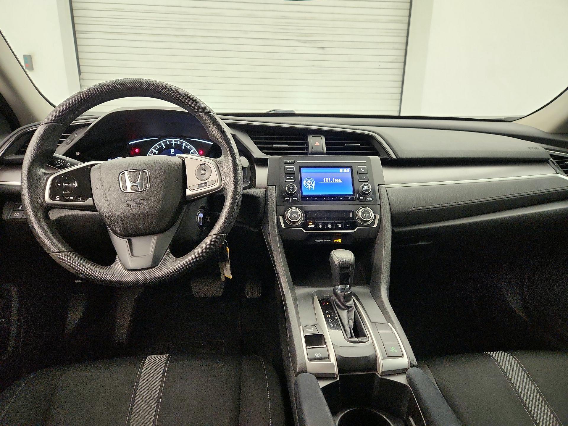 Thumbnail: 2016 Honda Civic - 9