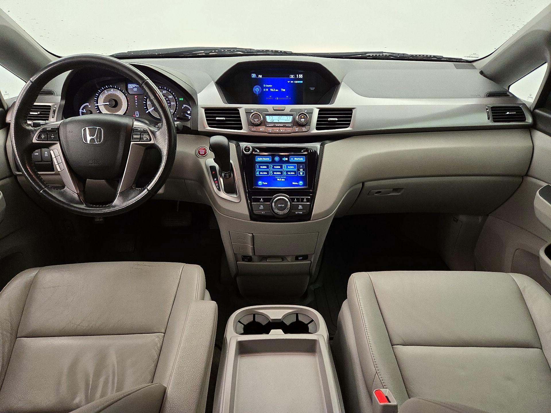 Thumbnail: 2017 Honda Odyssey - 9