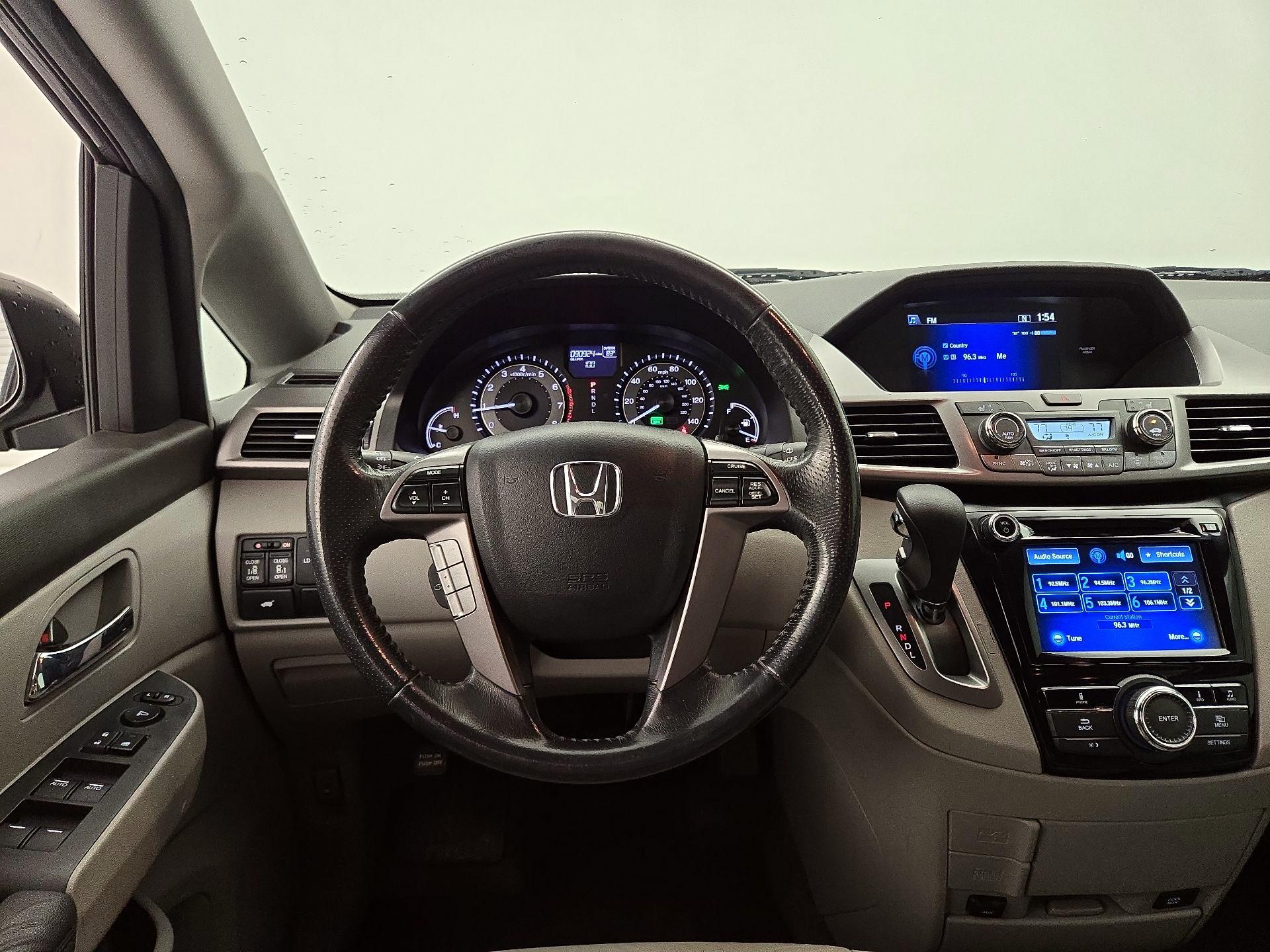 Thumbnail: 2017 Honda Odyssey - 10