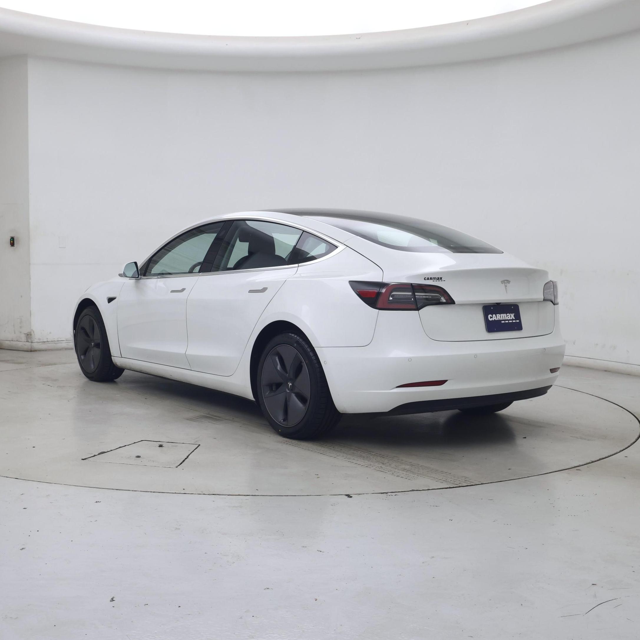 Thumbnail: 2020 Tesla Model 3 - 2