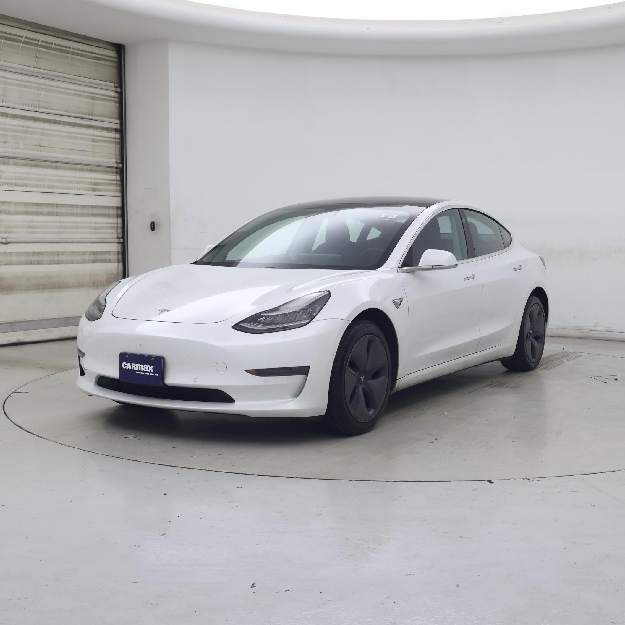 Thumbnail: 2020 Tesla Model 3 - 4