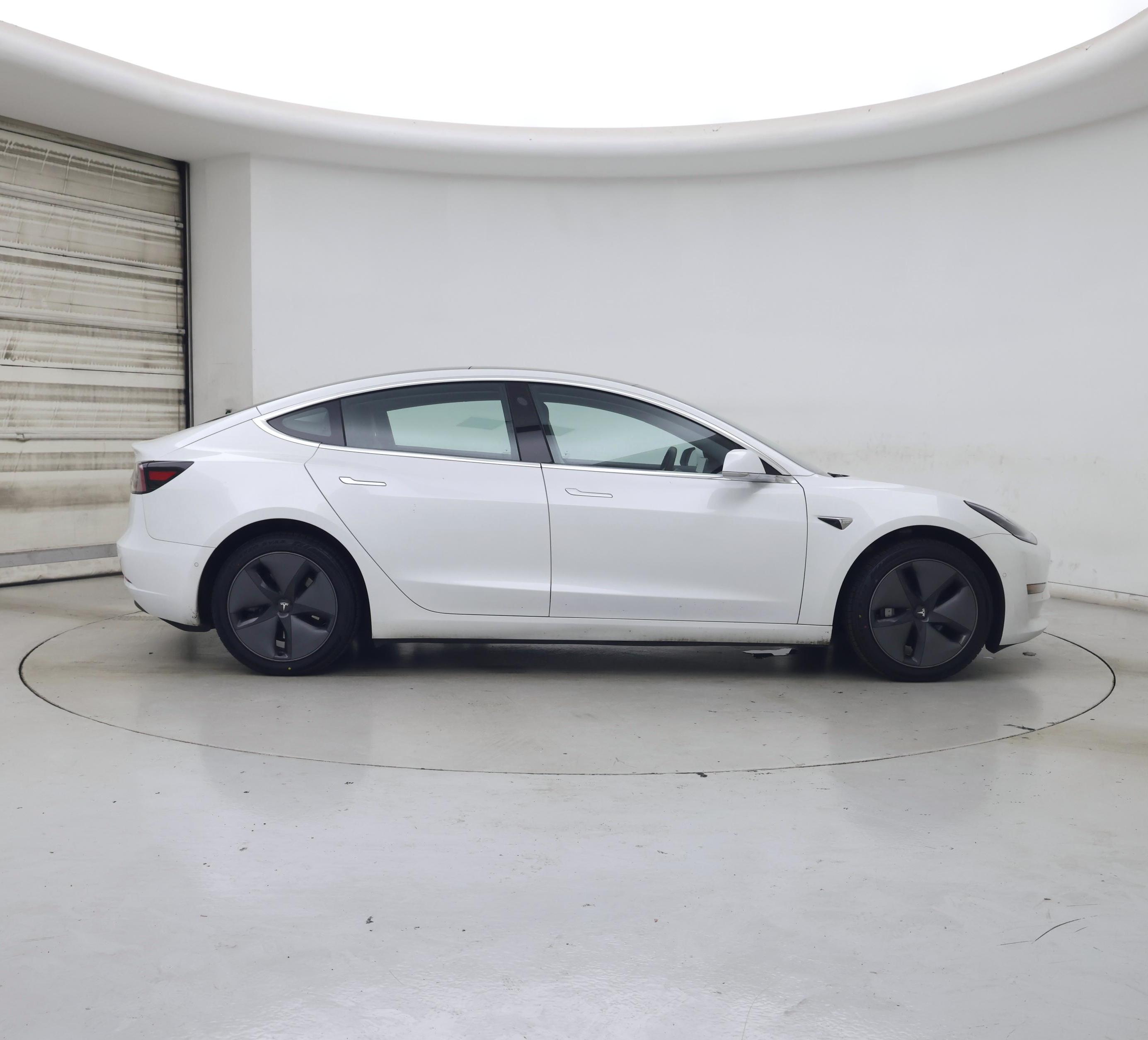 Thumbnail: 2020 Tesla Model 3 - 7