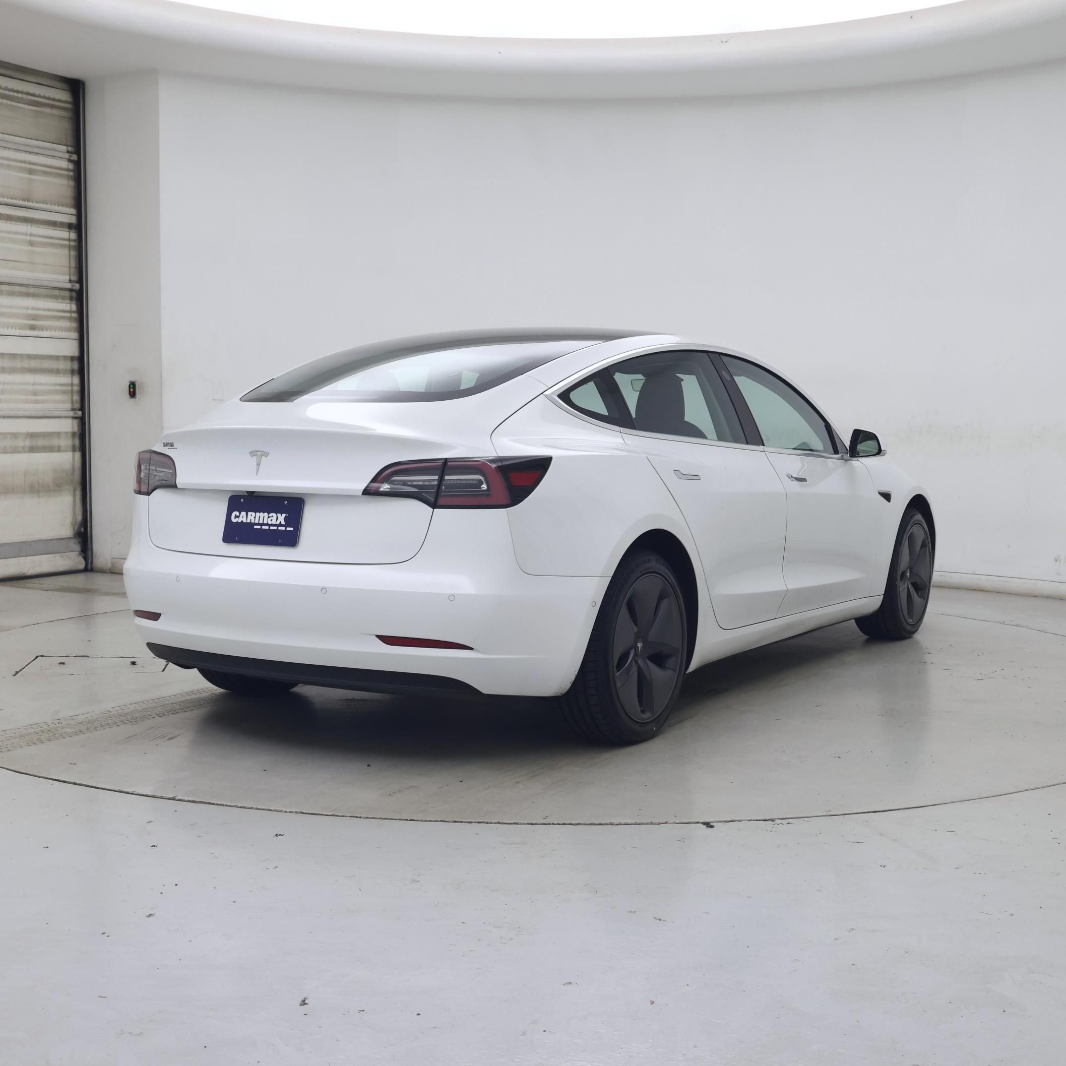 Thumbnail: 2020 Tesla Model 3 - 8