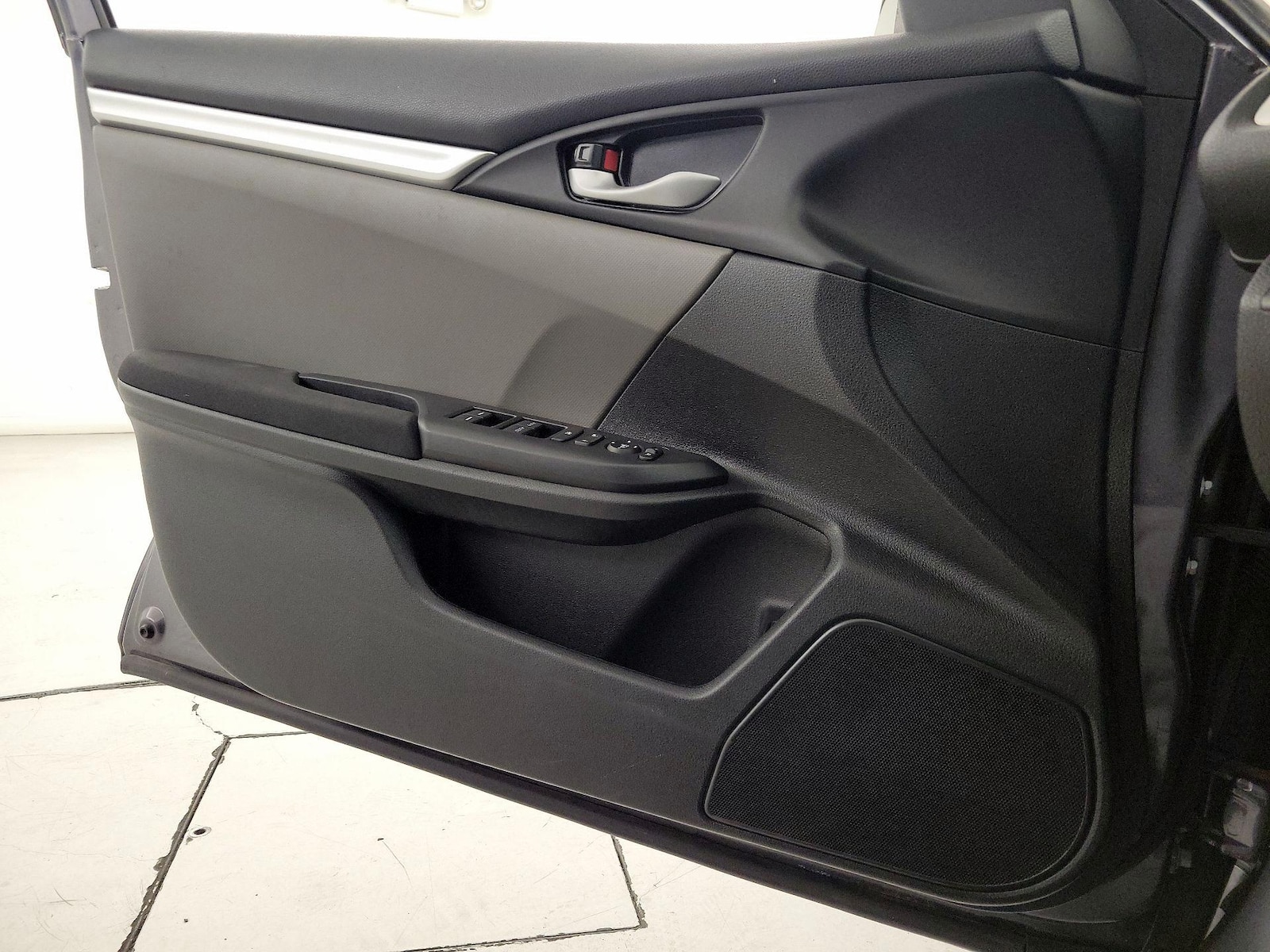 2018 Honda Civic LX - Photo 13