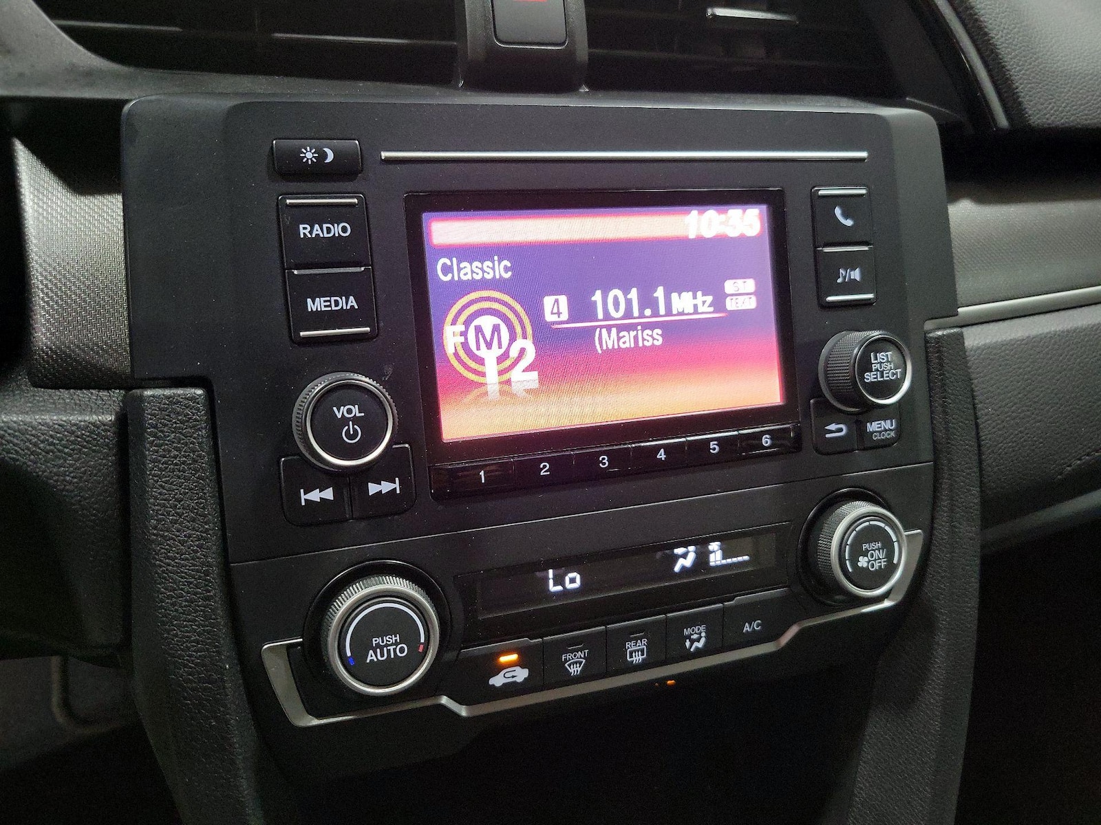 2018 Honda Civic LX - Photo 16