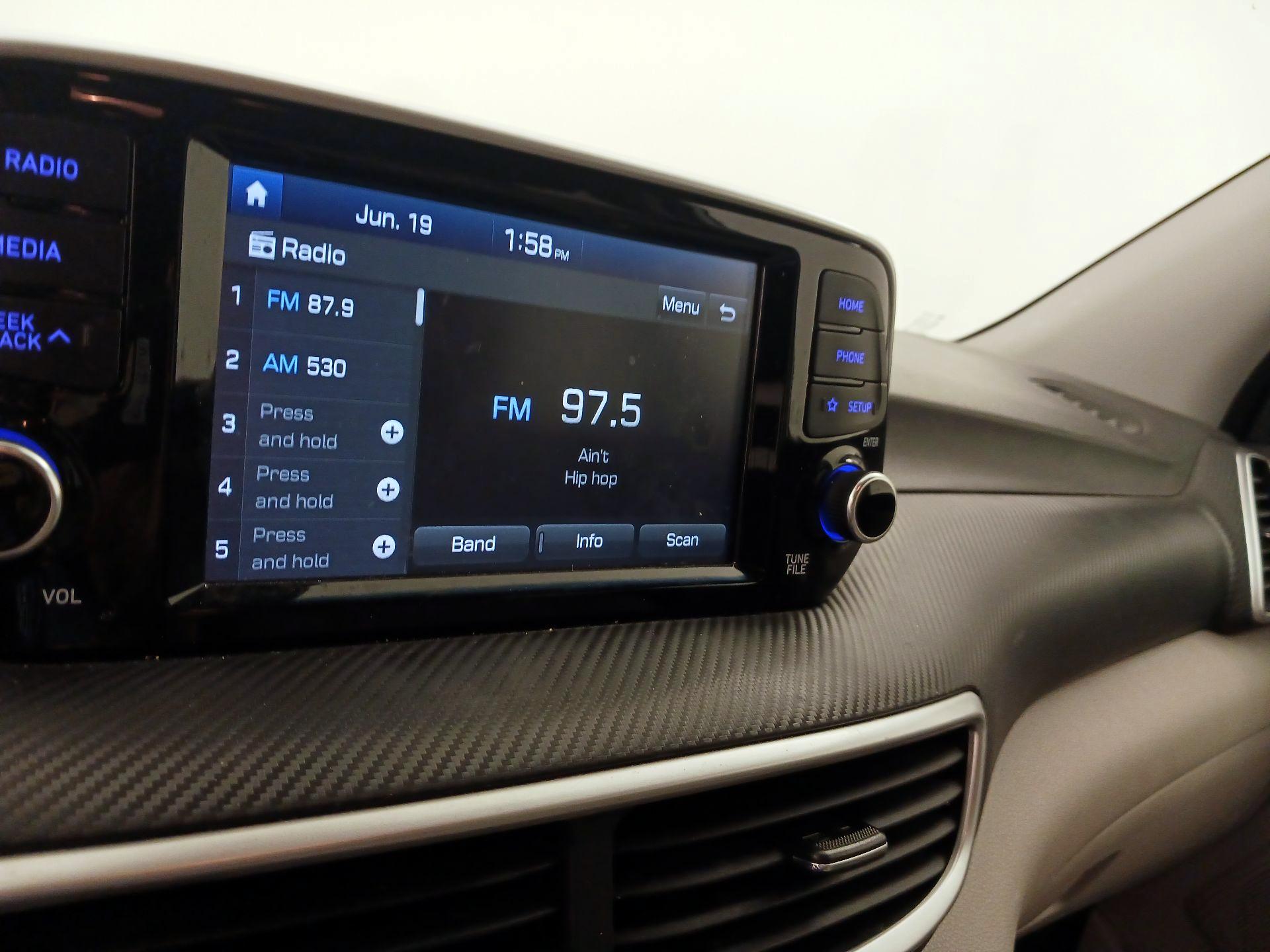 Thumbnail: 2019 Hyundai Tucson - 15