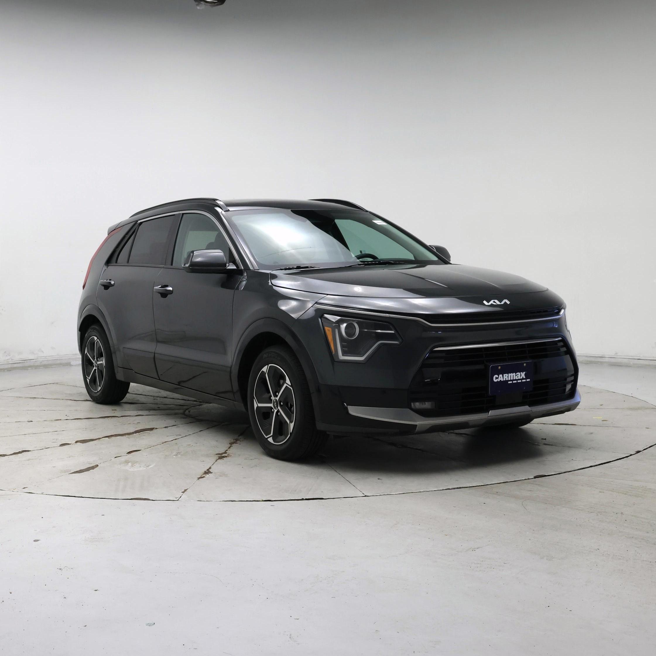 Gray 2023 Kia Niro SX Touring FWD SUV / Crossover Front-Wheel Drive Automatic