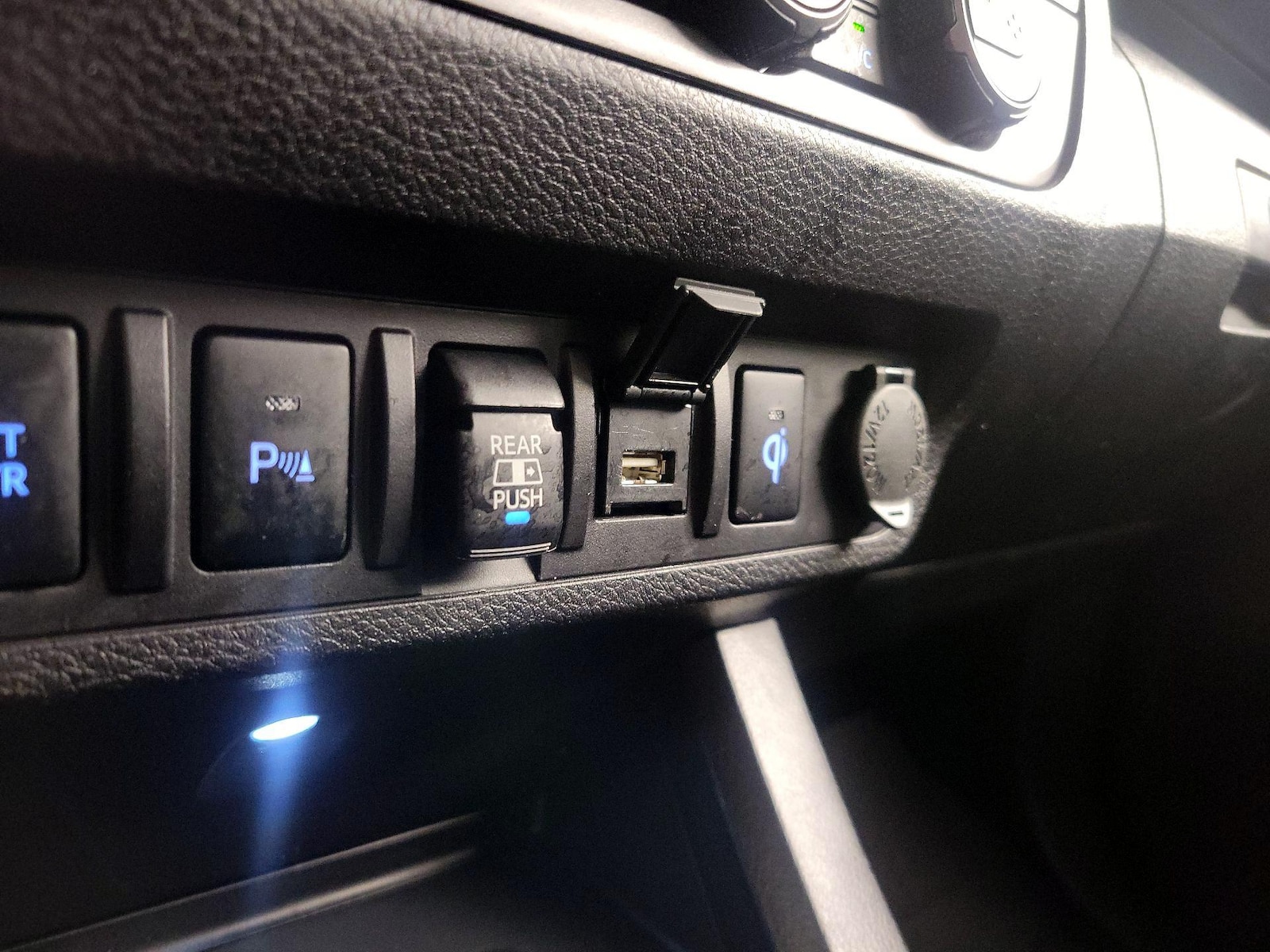 2021 Toyota Tacoma TRD Pro - Photo 20