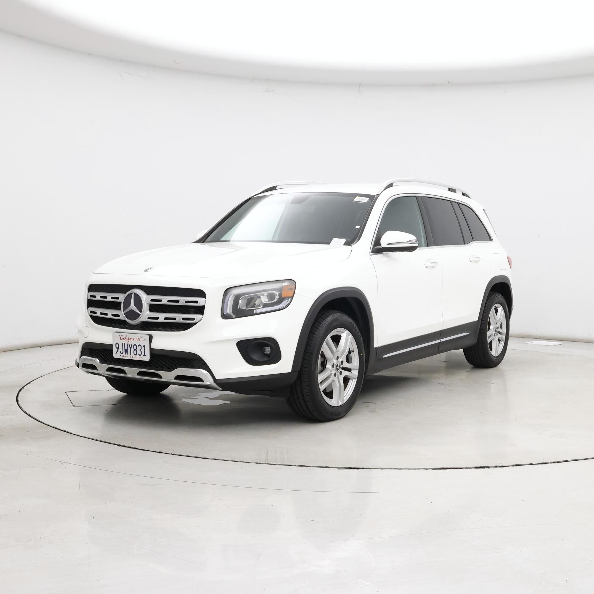 Thumbnail: 2020 Mercedes-Benz GLB - 4