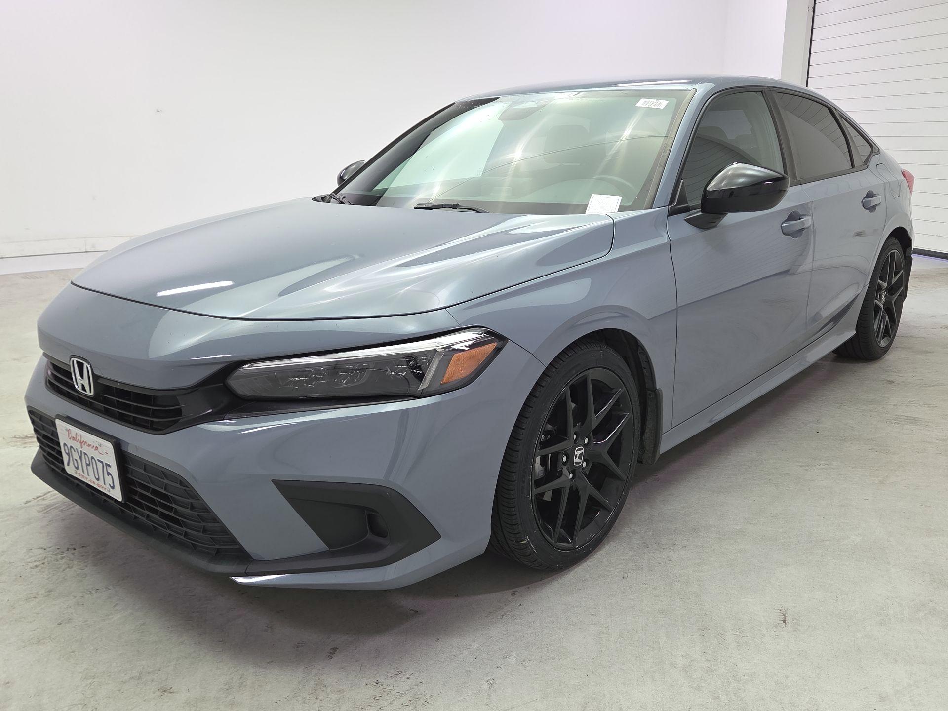 Thumbnail: 2023 Honda Civic - 3
