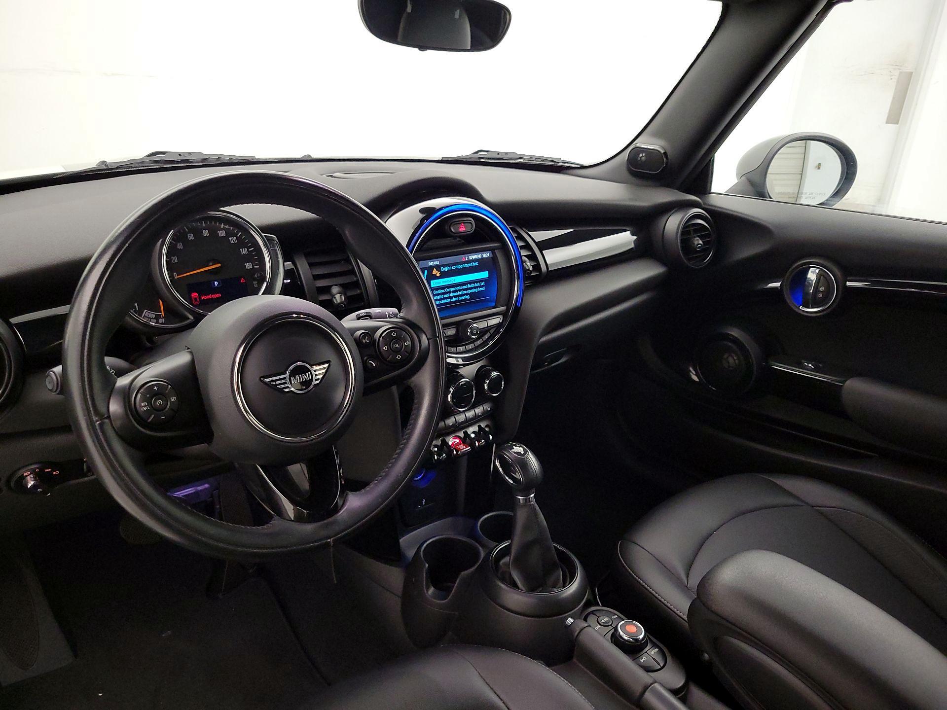 Thumbnail: 2019 MINI Cooper - 9