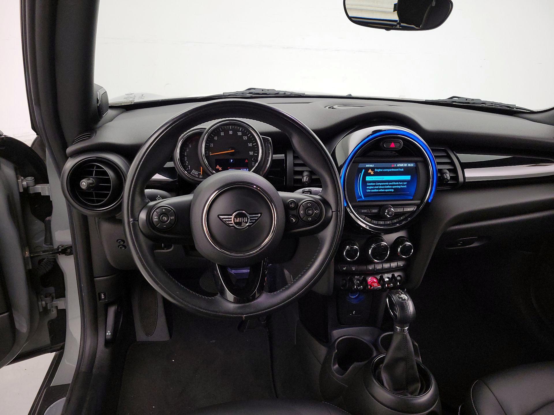 Thumbnail: 2019 MINI Cooper - 10