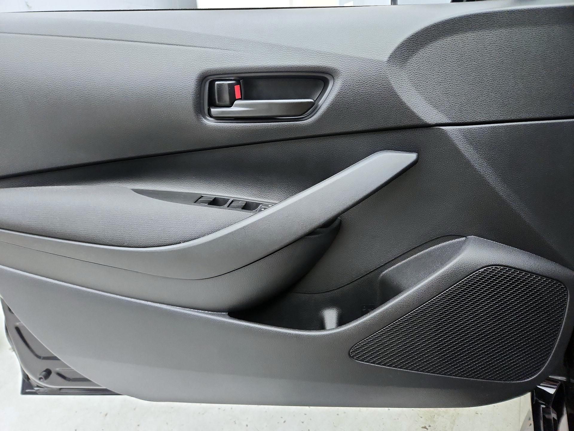 Thumbnail: 2025 Toyota Corolla - 12
