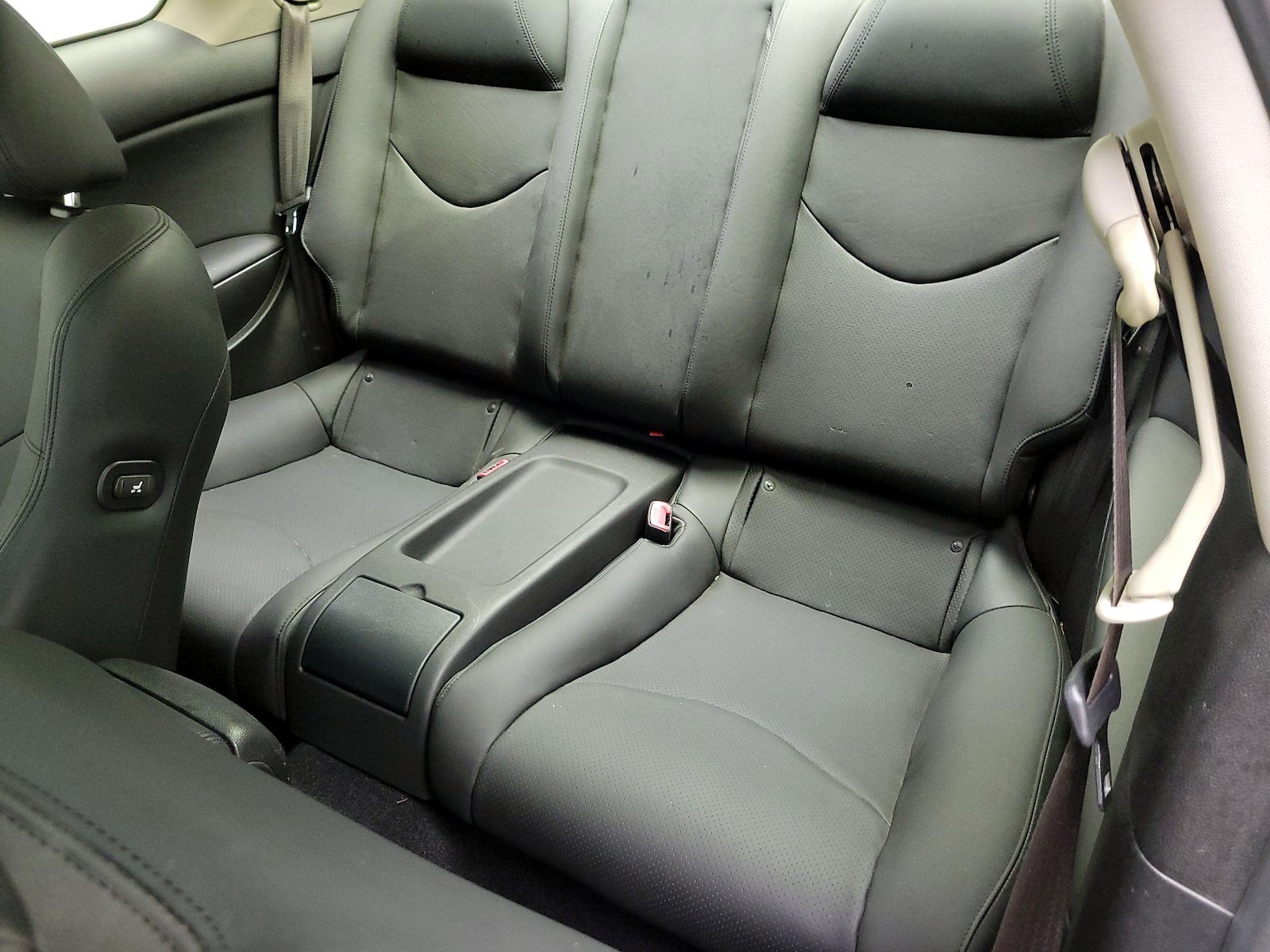 2015 INFINITI Q60 Coupe Base - Photo 22