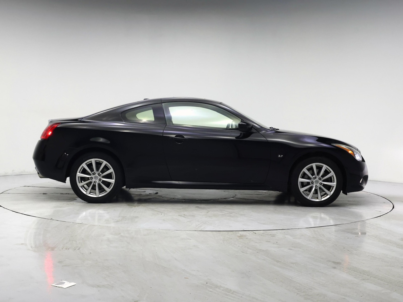 2015 INFINITI Q60 Coupe Base - Photo 8