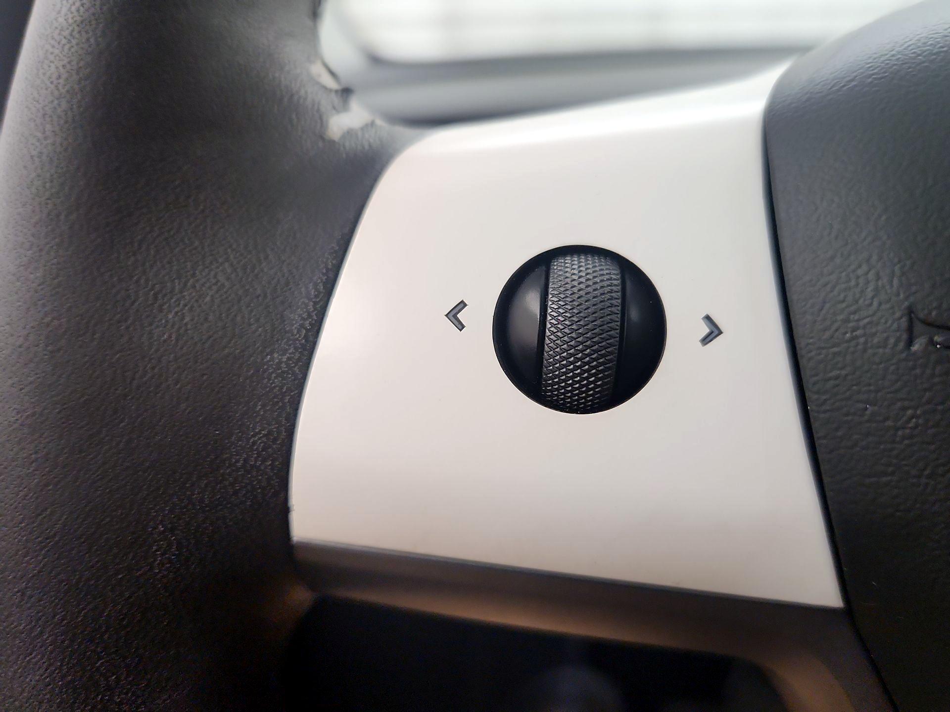 Thumbnail: 2021 Tesla Model Y - 13