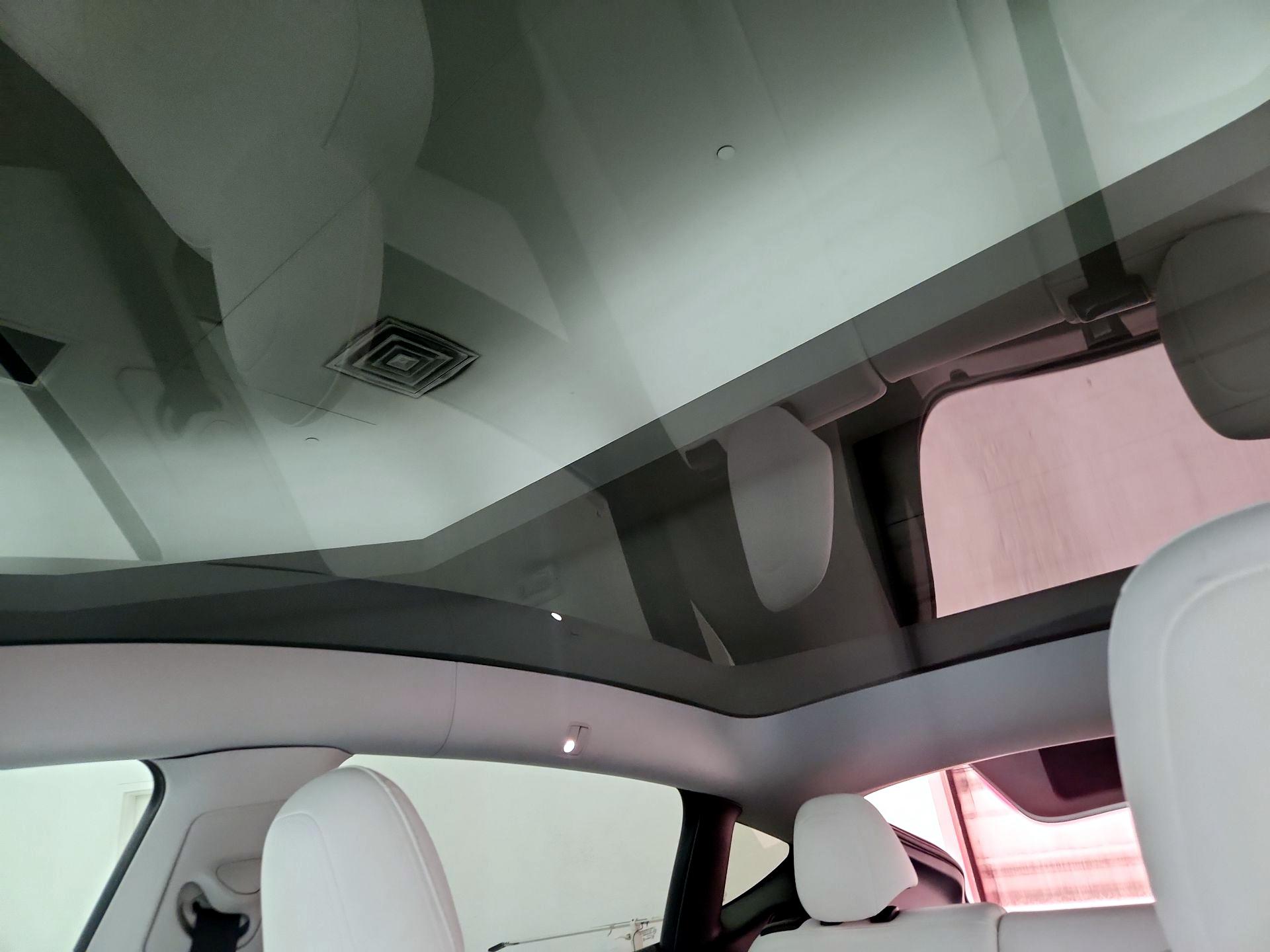 Thumbnail: 2021 Tesla Model Y - 18