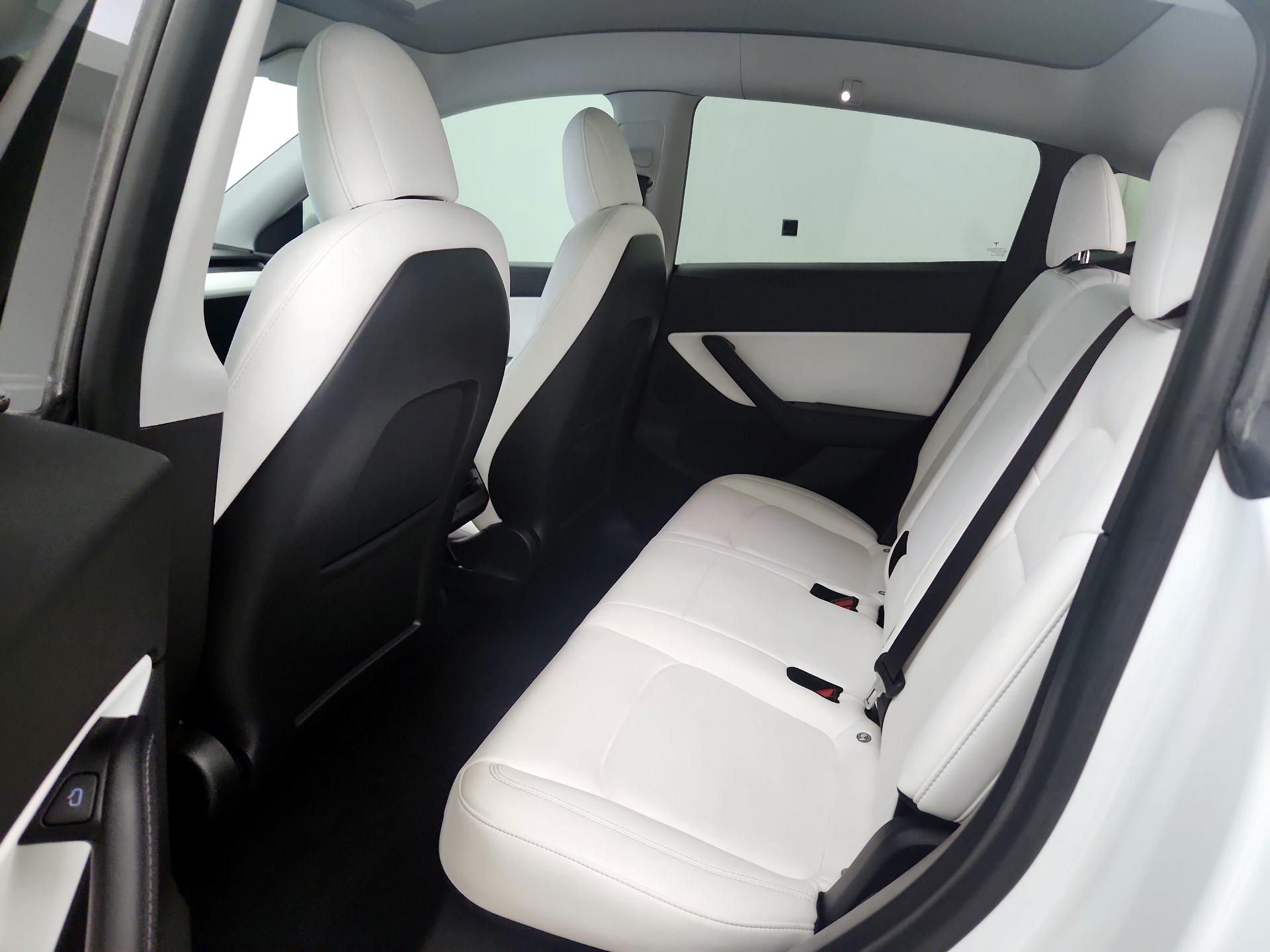 Thumbnail: 2021 Tesla Model Y - 19