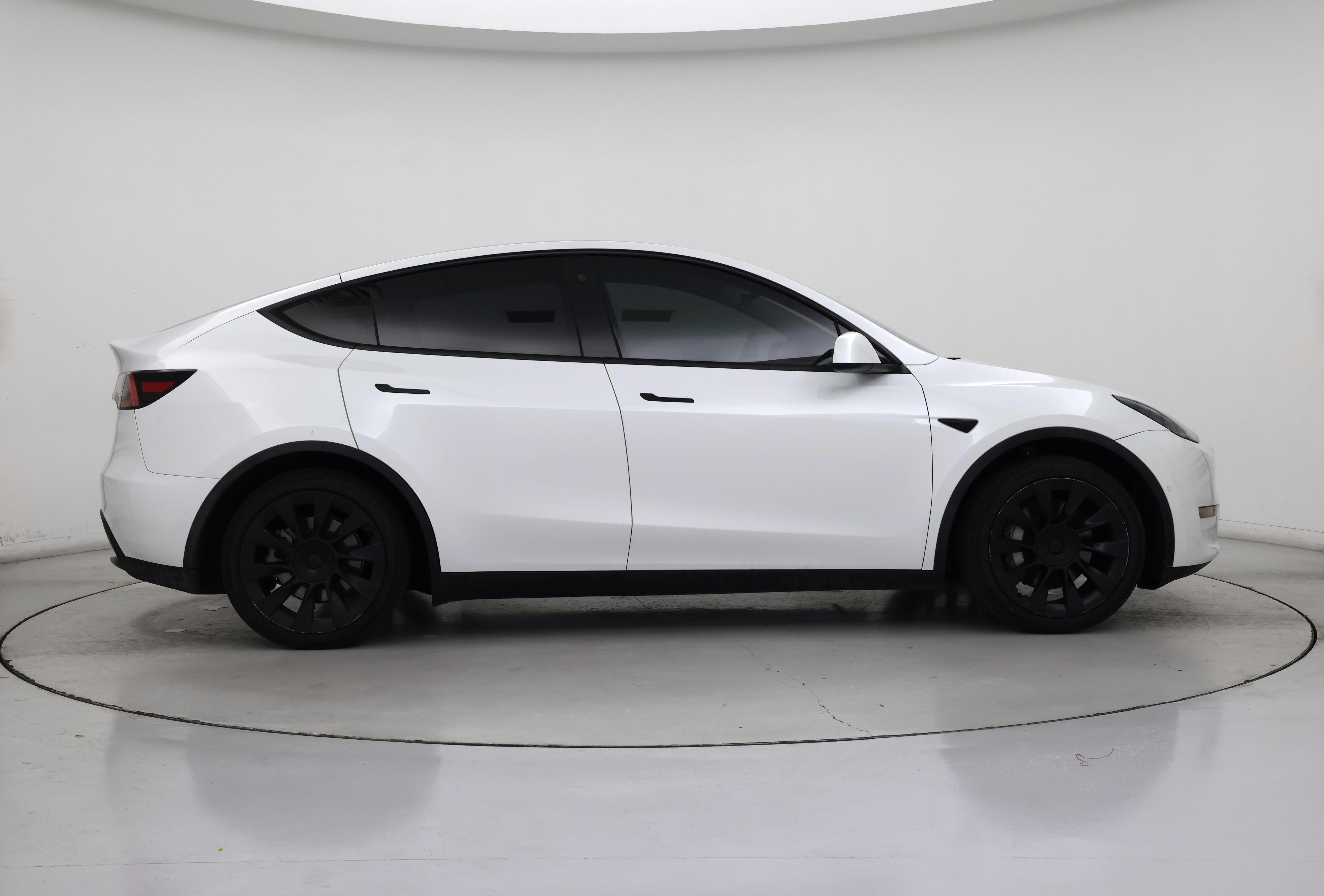 Thumbnail: 2021 Tesla Model Y - 7