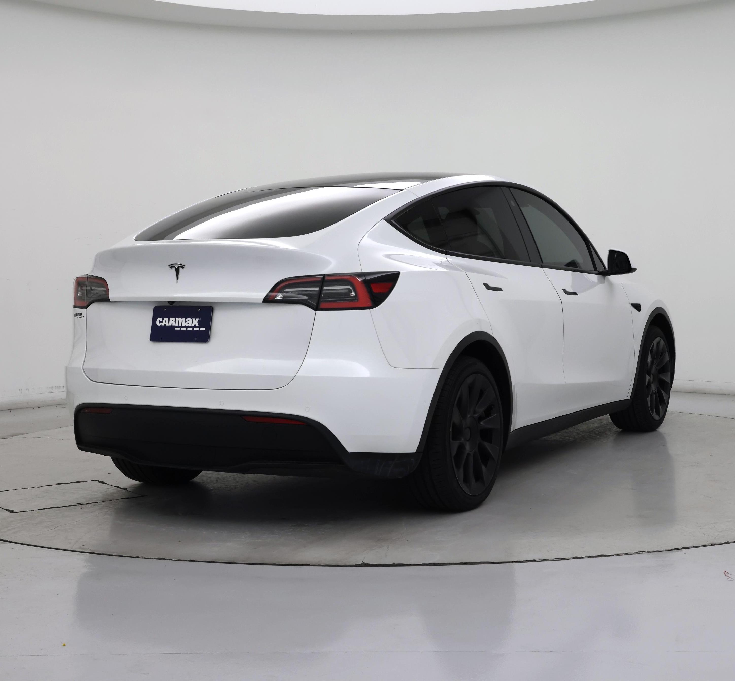 Thumbnail: 2021 Tesla Model Y - 8
