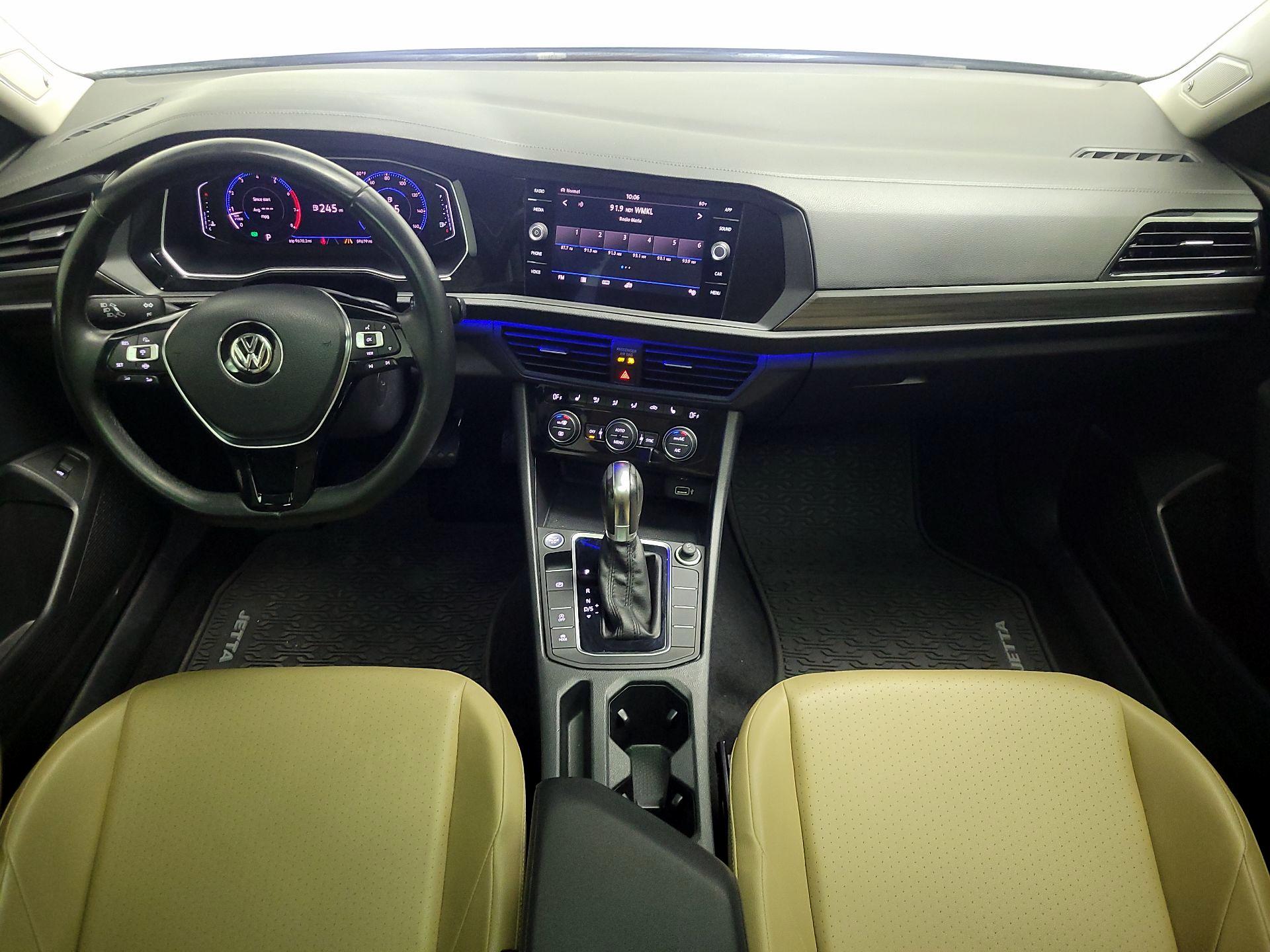 Thumbnail: 2019 Volkswagen Jetta - 9