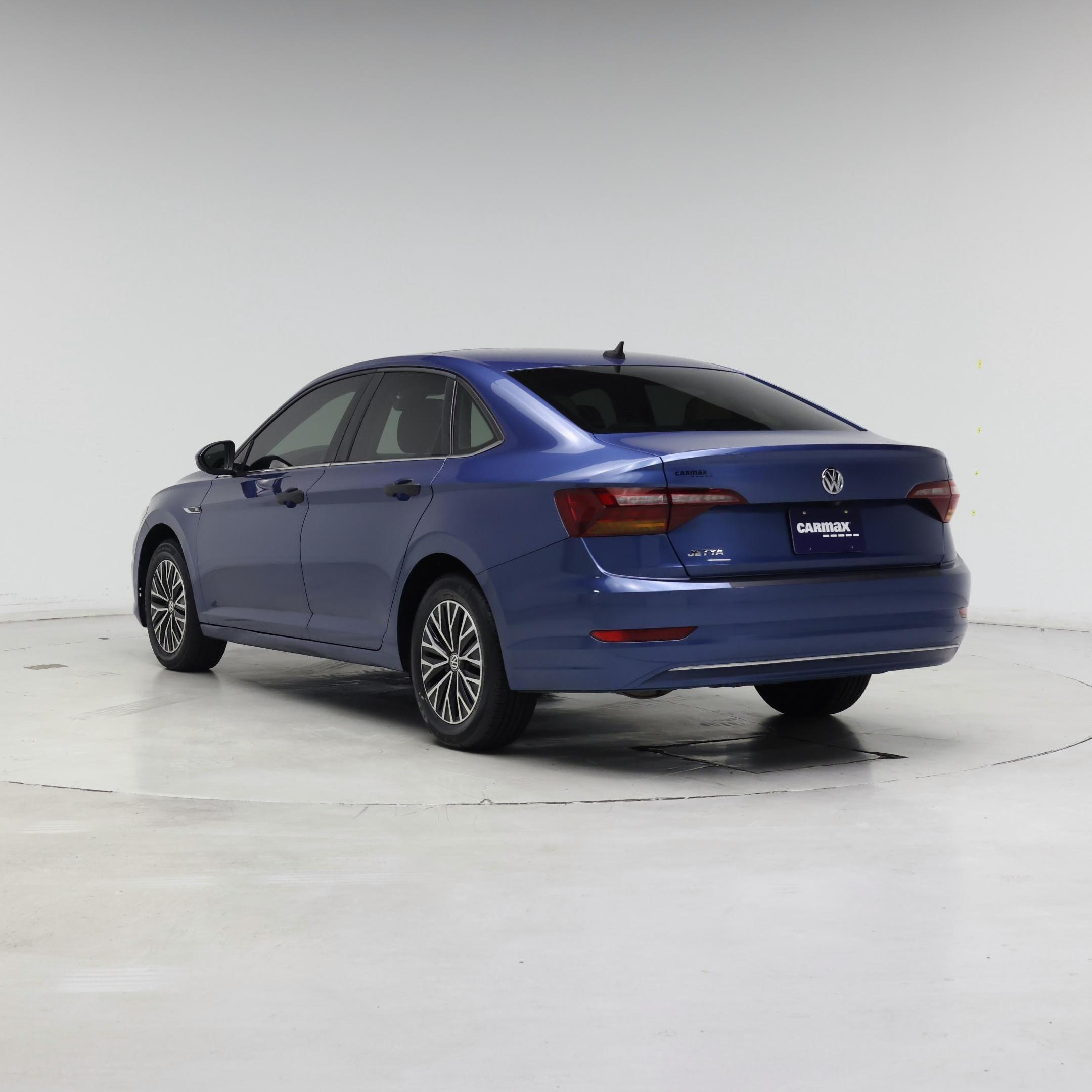 Thumbnail: 2019 Volkswagen Jetta - 2
