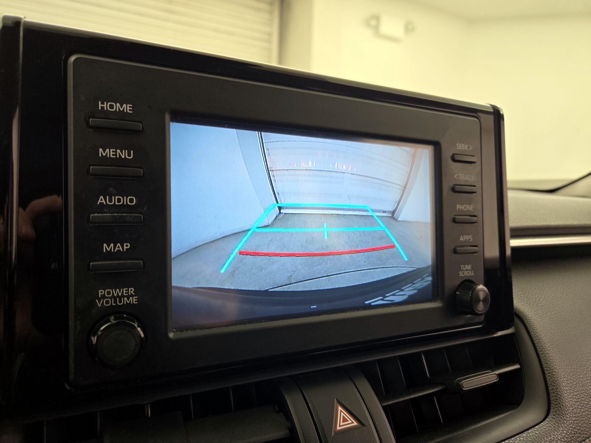 Thumbnail: 2019 Toyota RAV4 - 13