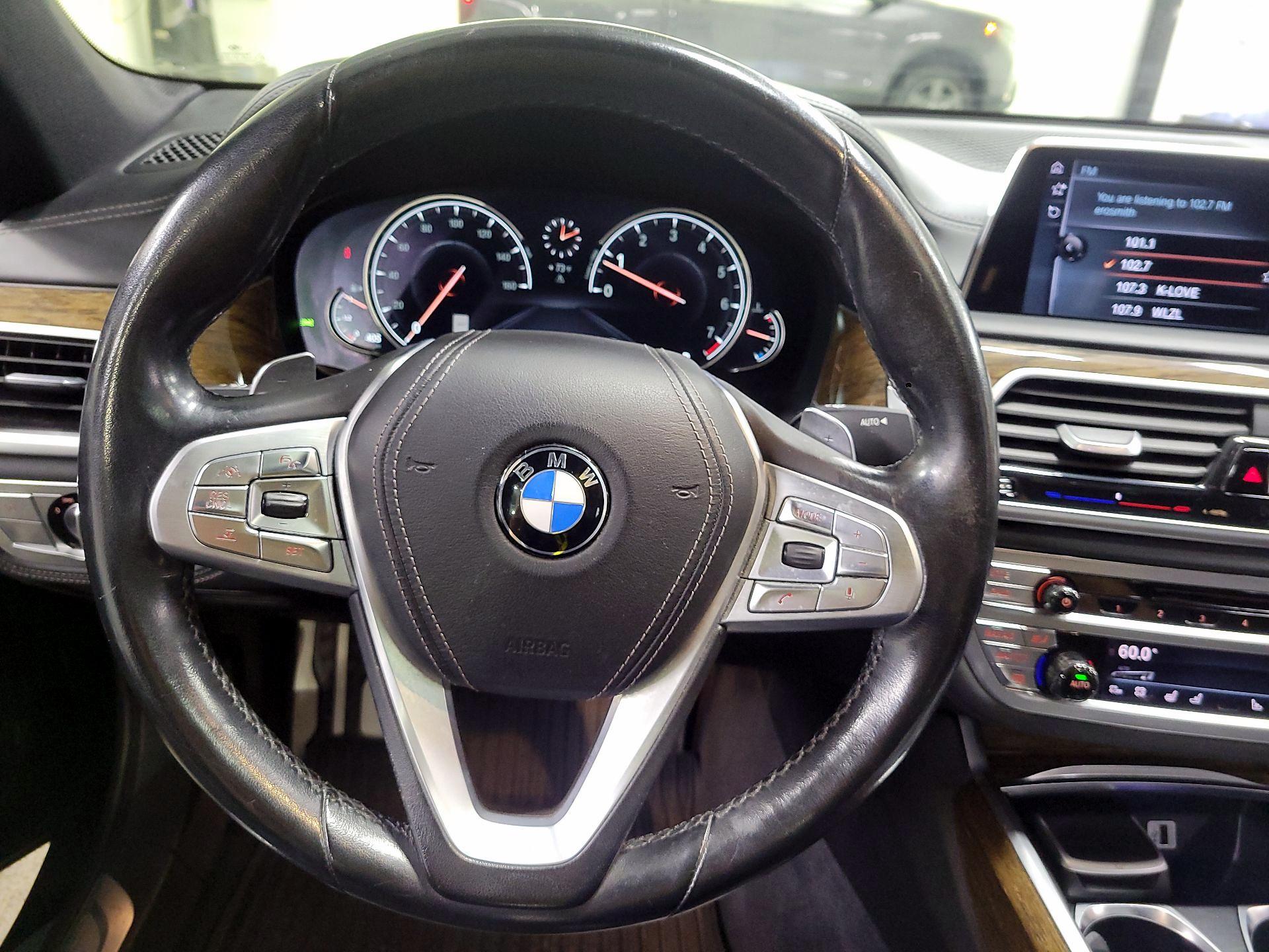 Thumbnail: 2017 BMW 7 Series - 10