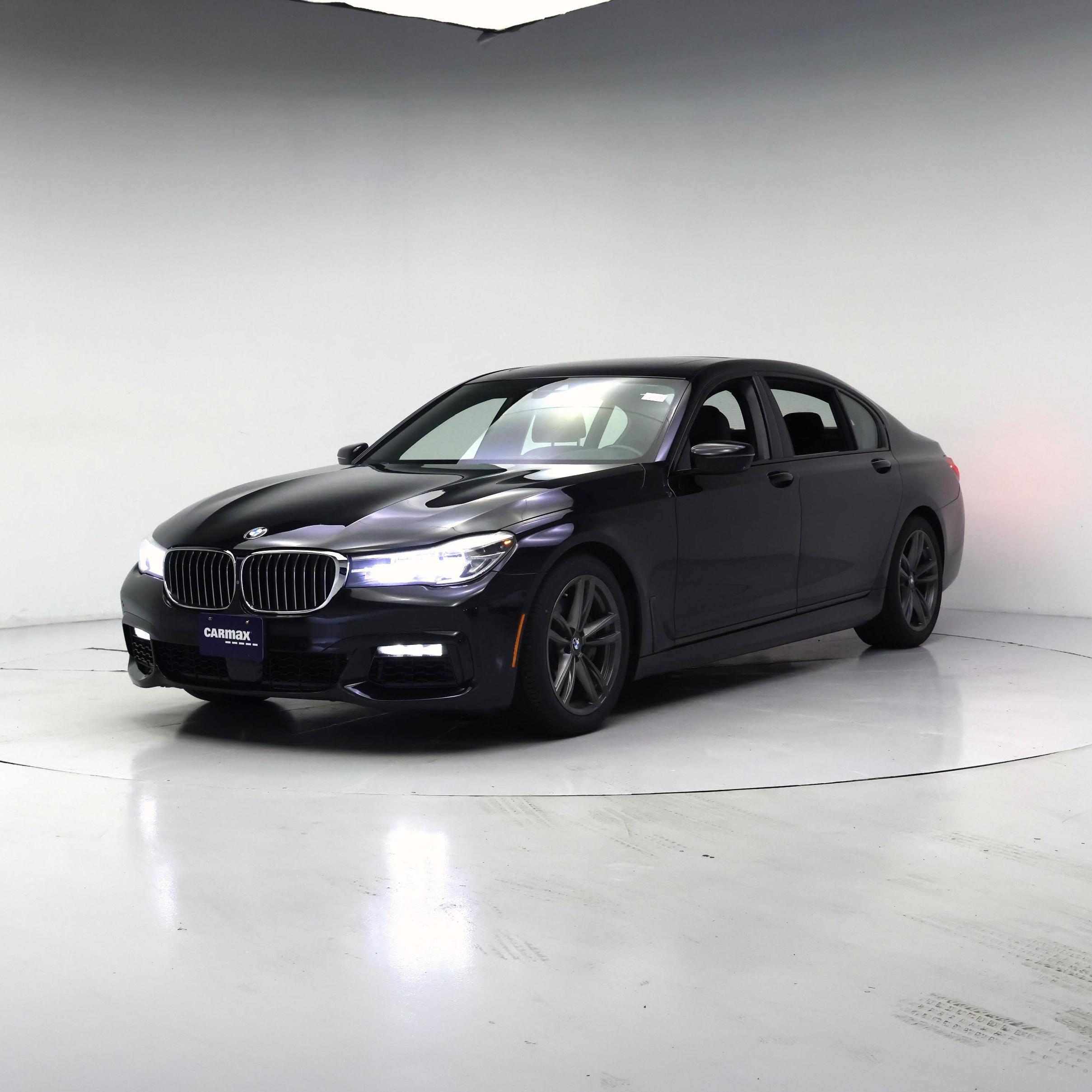 Thumbnail: 2017 BMW 7 Series - 4