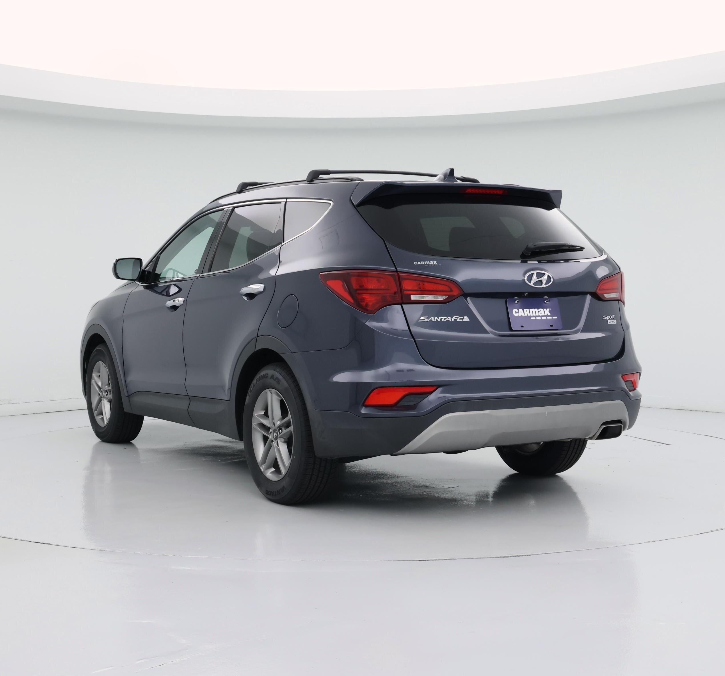 Thumbnail: 2017 Hyundai Santa Fe - 2