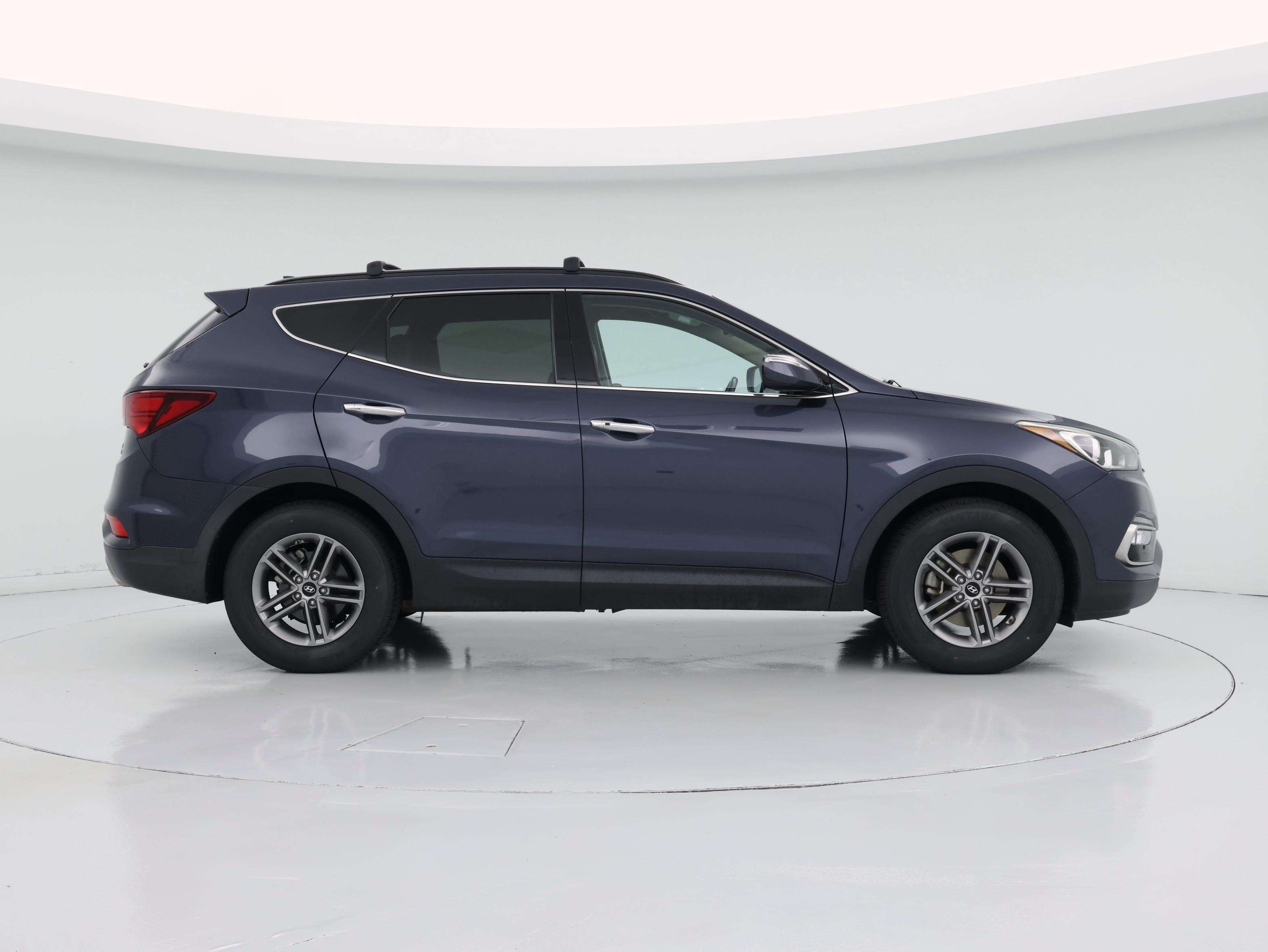 Thumbnail: 2017 Hyundai Santa Fe - 7