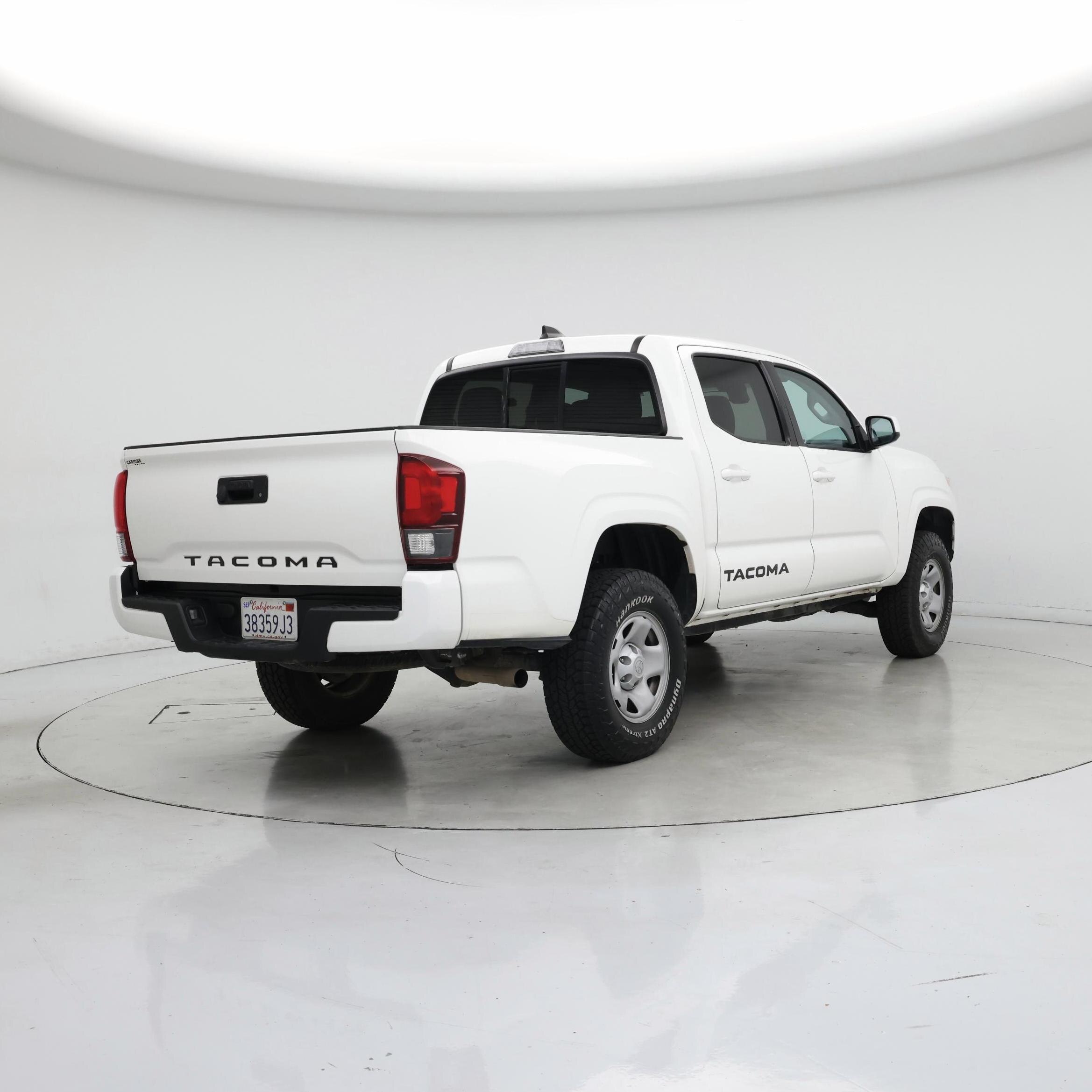 Thumbnail: 2021 Toyota Tacoma - 8