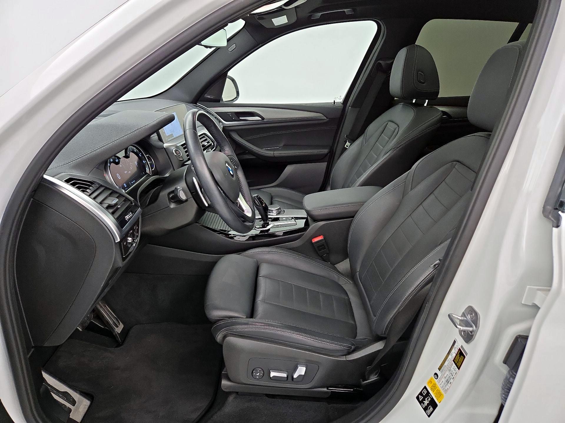 Thumbnail: 2018 BMW X3 - 11