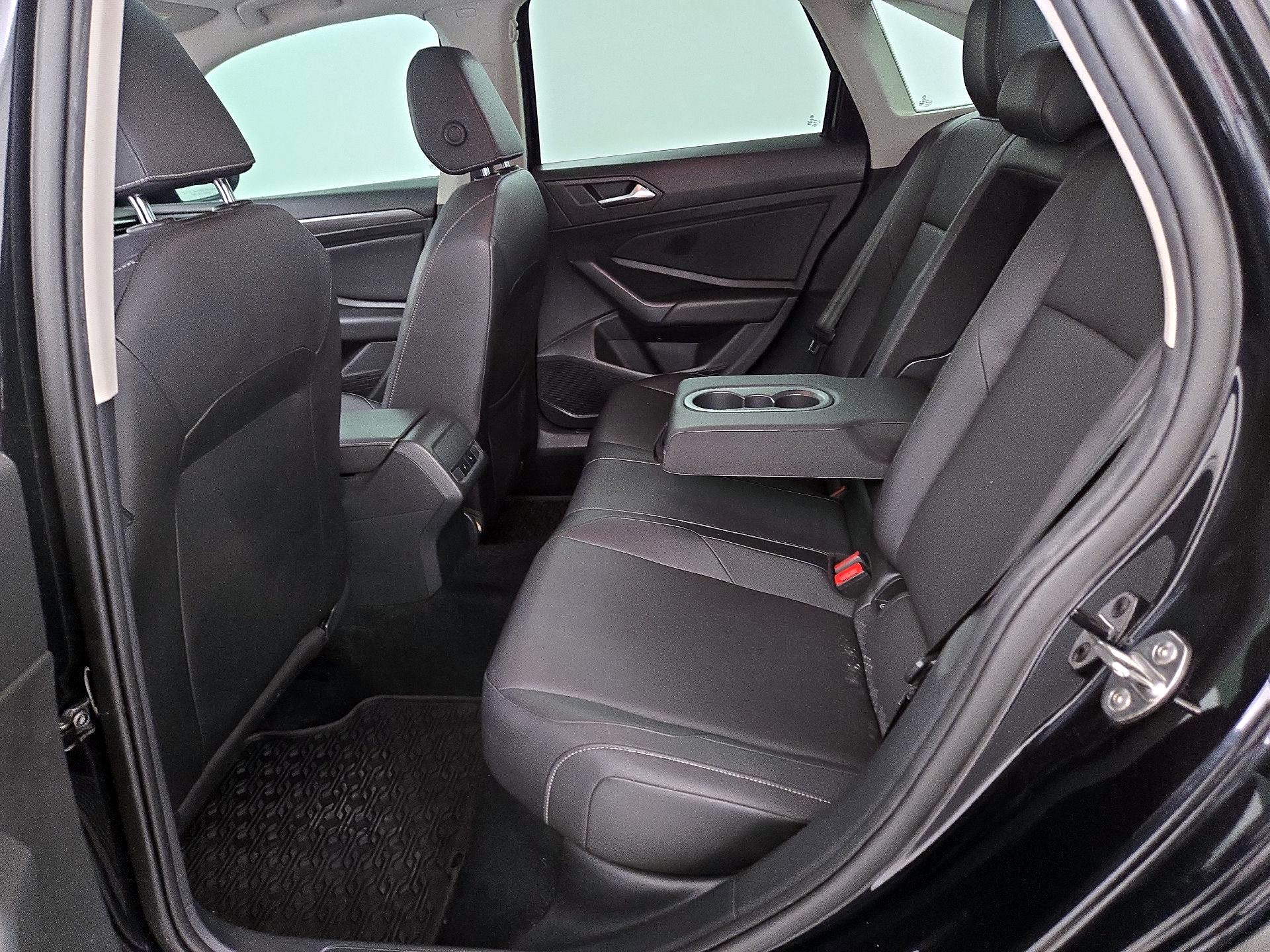 Thumbnail: 2020 Volkswagen Jetta - 20