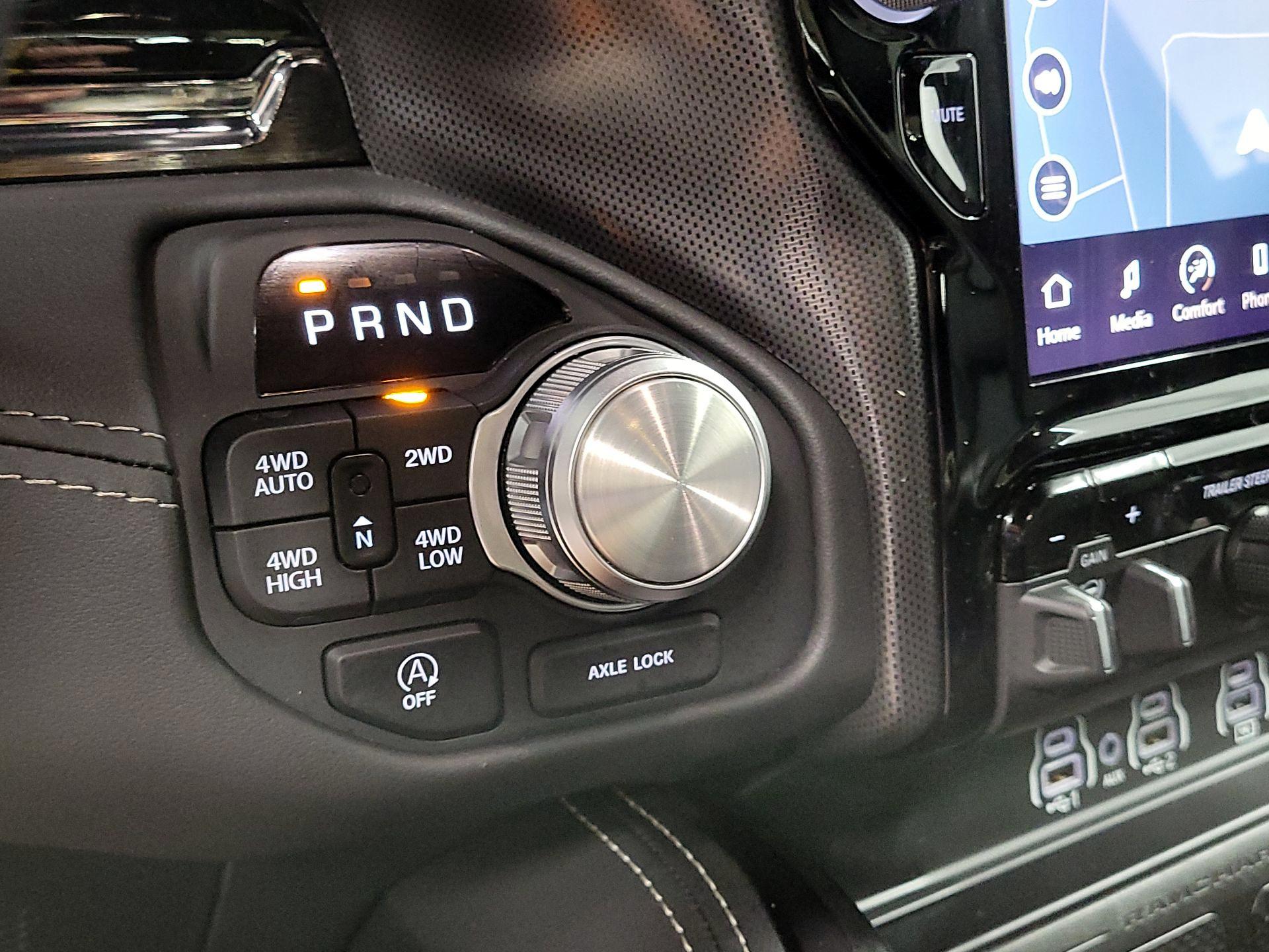 Thumbnail: 2025 RAM 1500 - 16