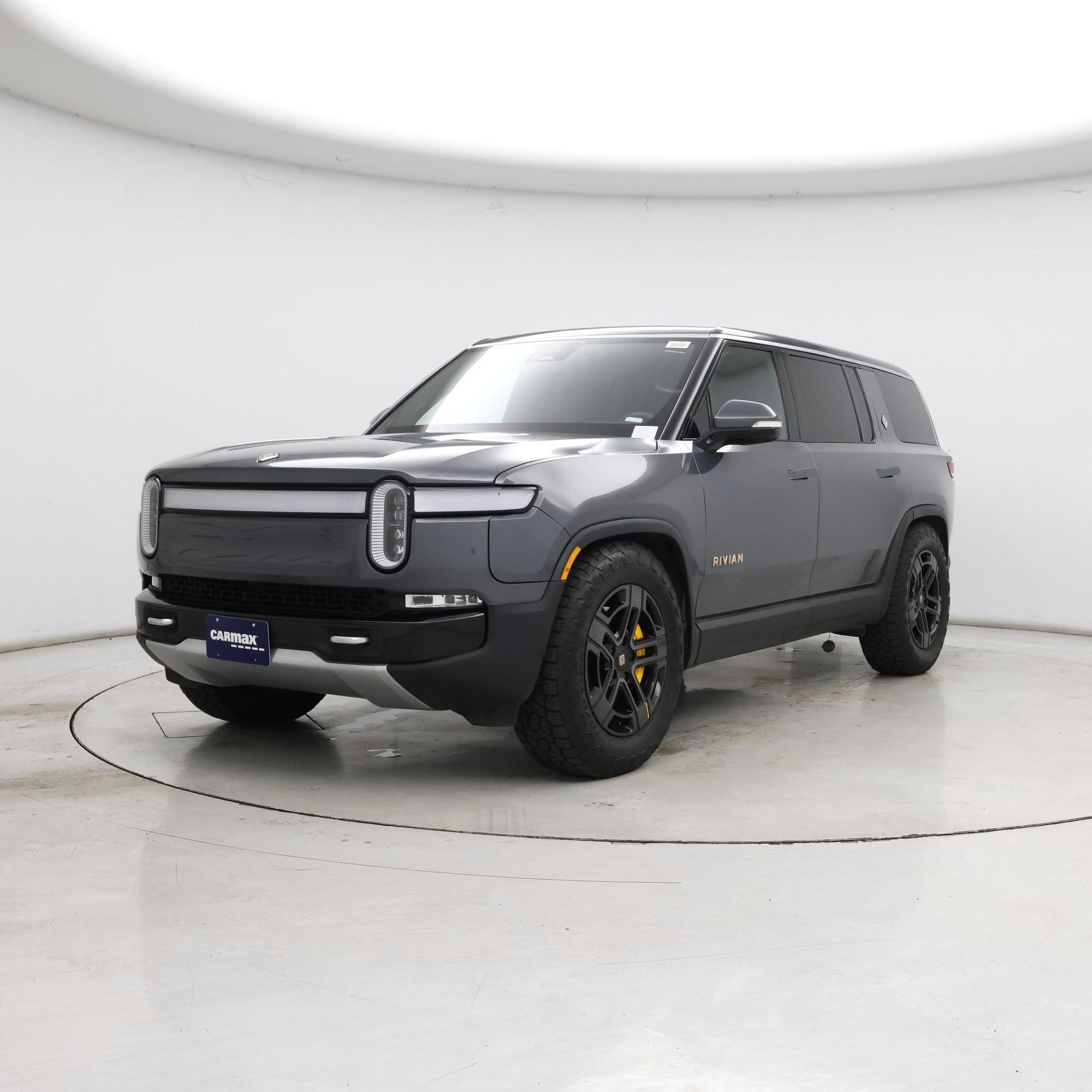 Thumbnail: 2023 Rivian R1S - 4