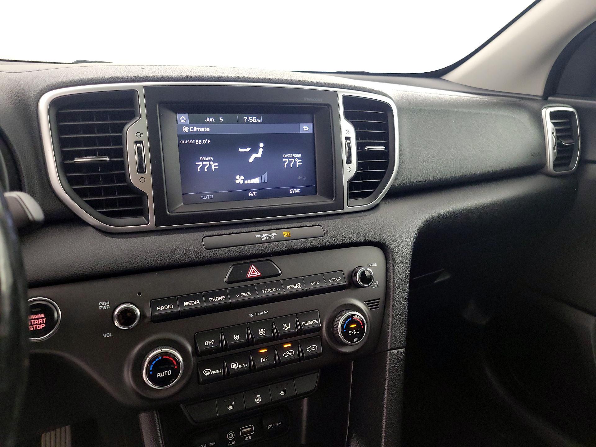 Thumbnail: 2017 Kia Sportage - 16