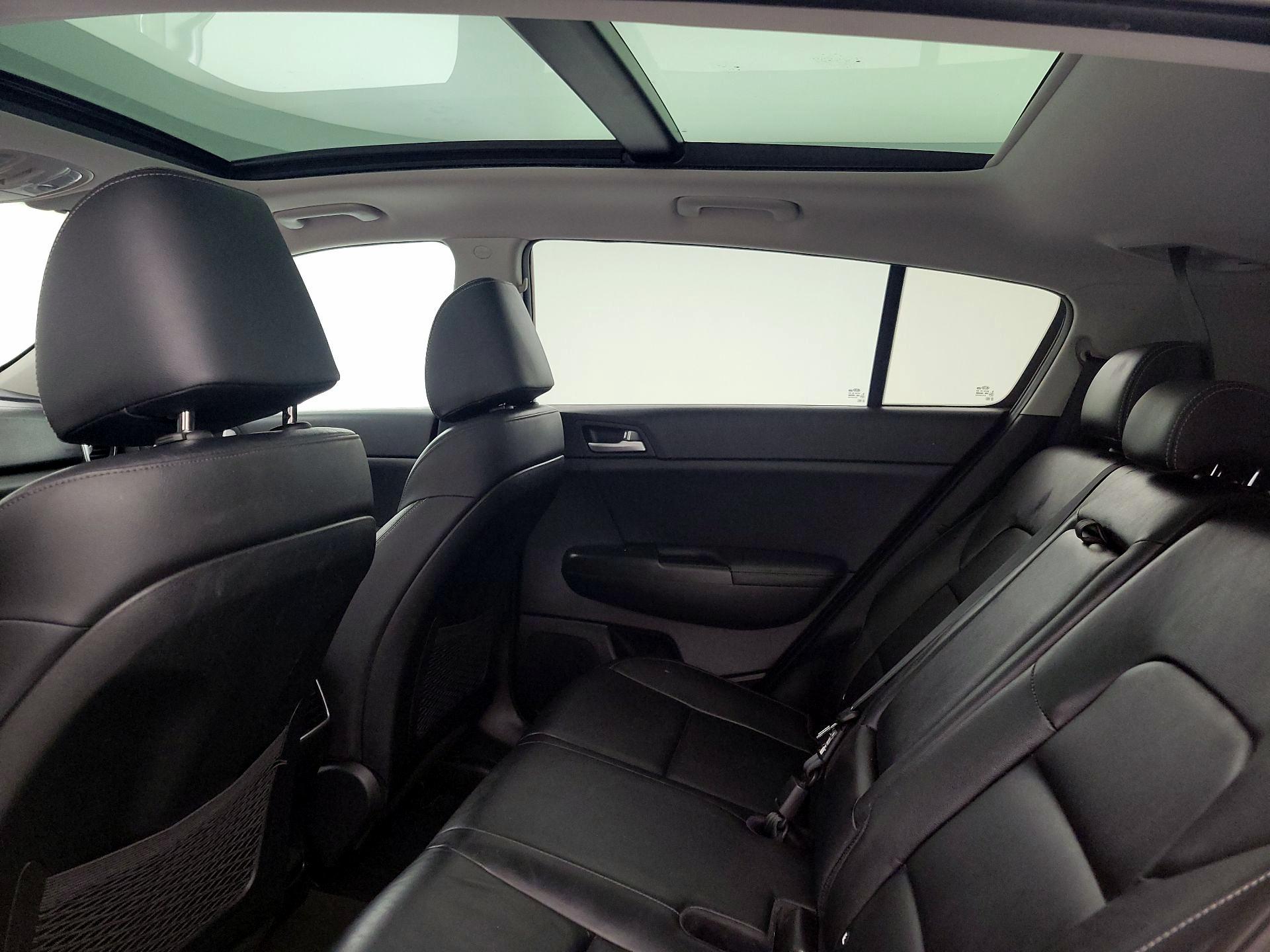 Thumbnail: 2017 Kia Sportage - 19