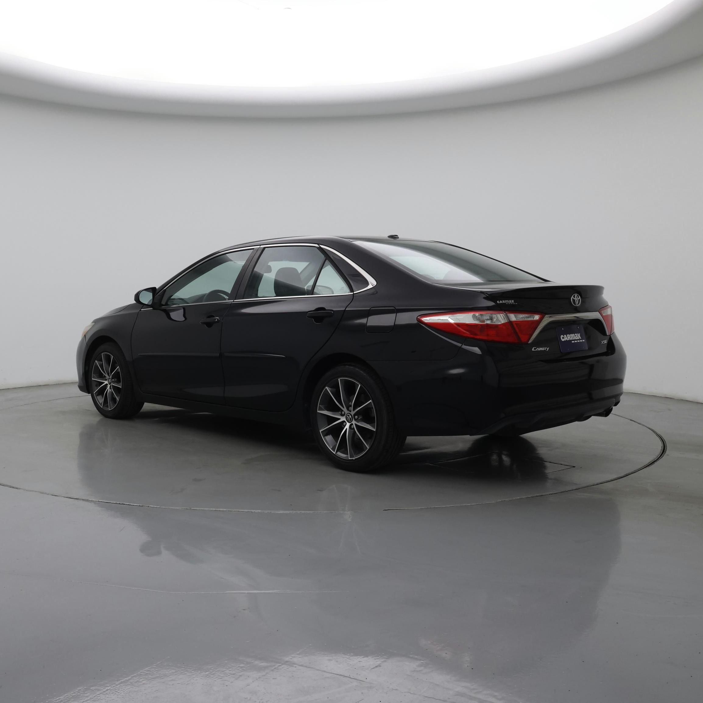 Thumbnail: 2017 Toyota Camry - 2
