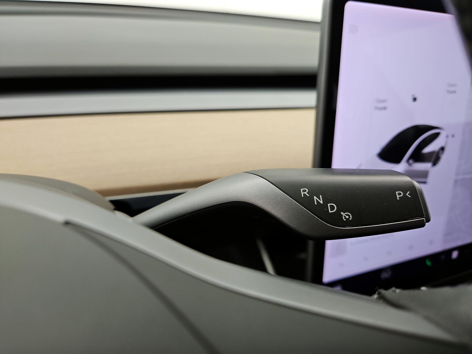Thumbnail: 2020 Tesla Model 3 - 17