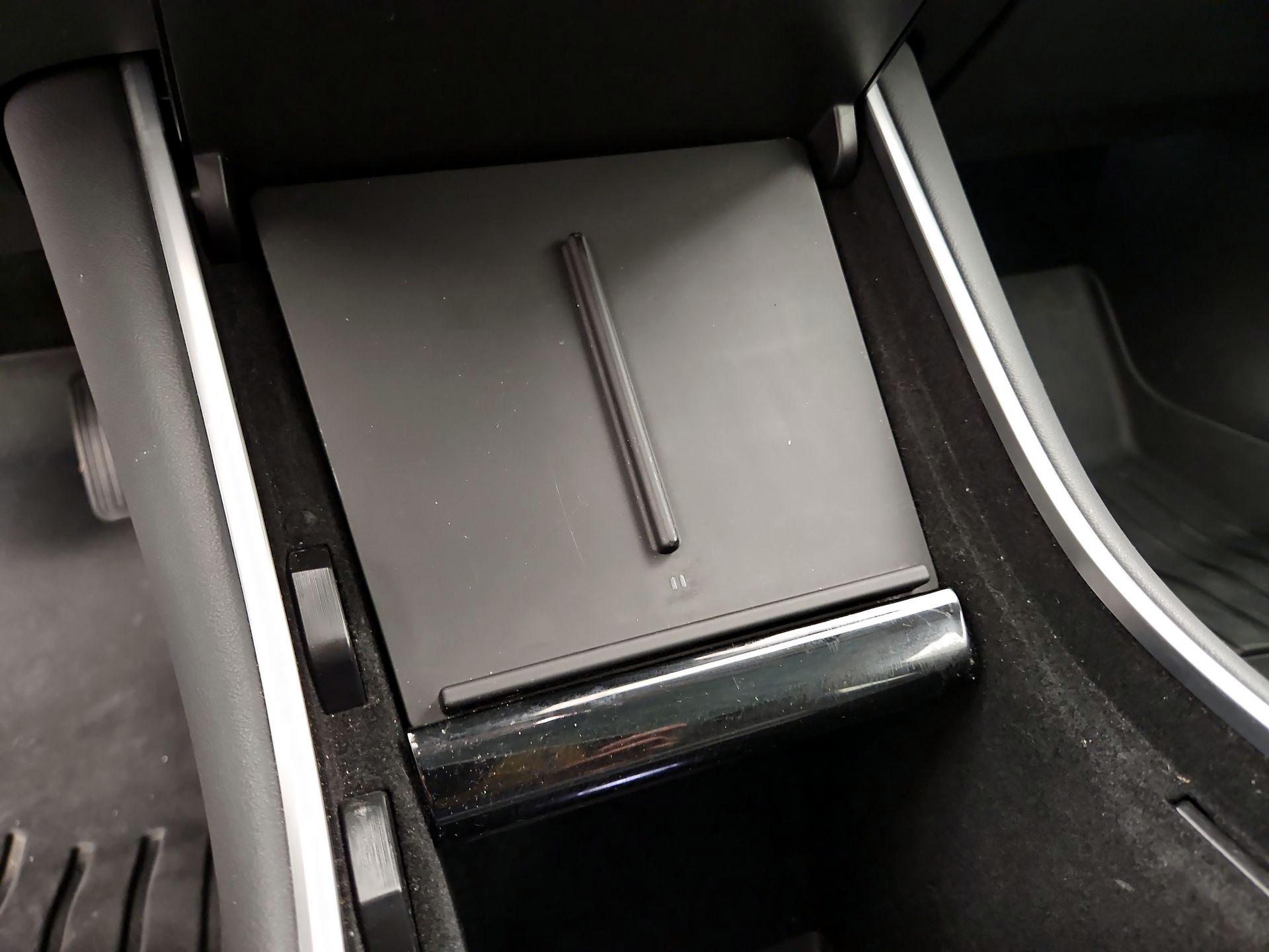 Thumbnail: 2020 Tesla Model 3 - 18