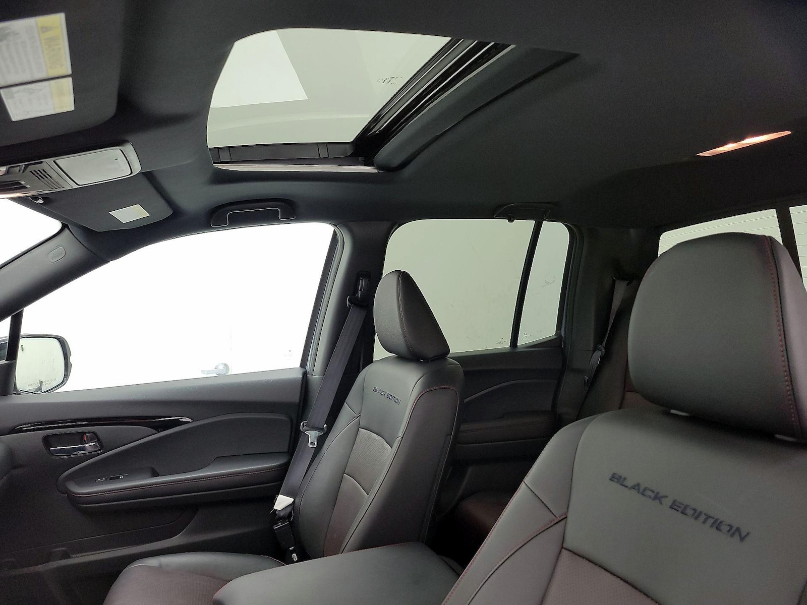 2025 Honda Ridgeline Black Edition - Photo 21