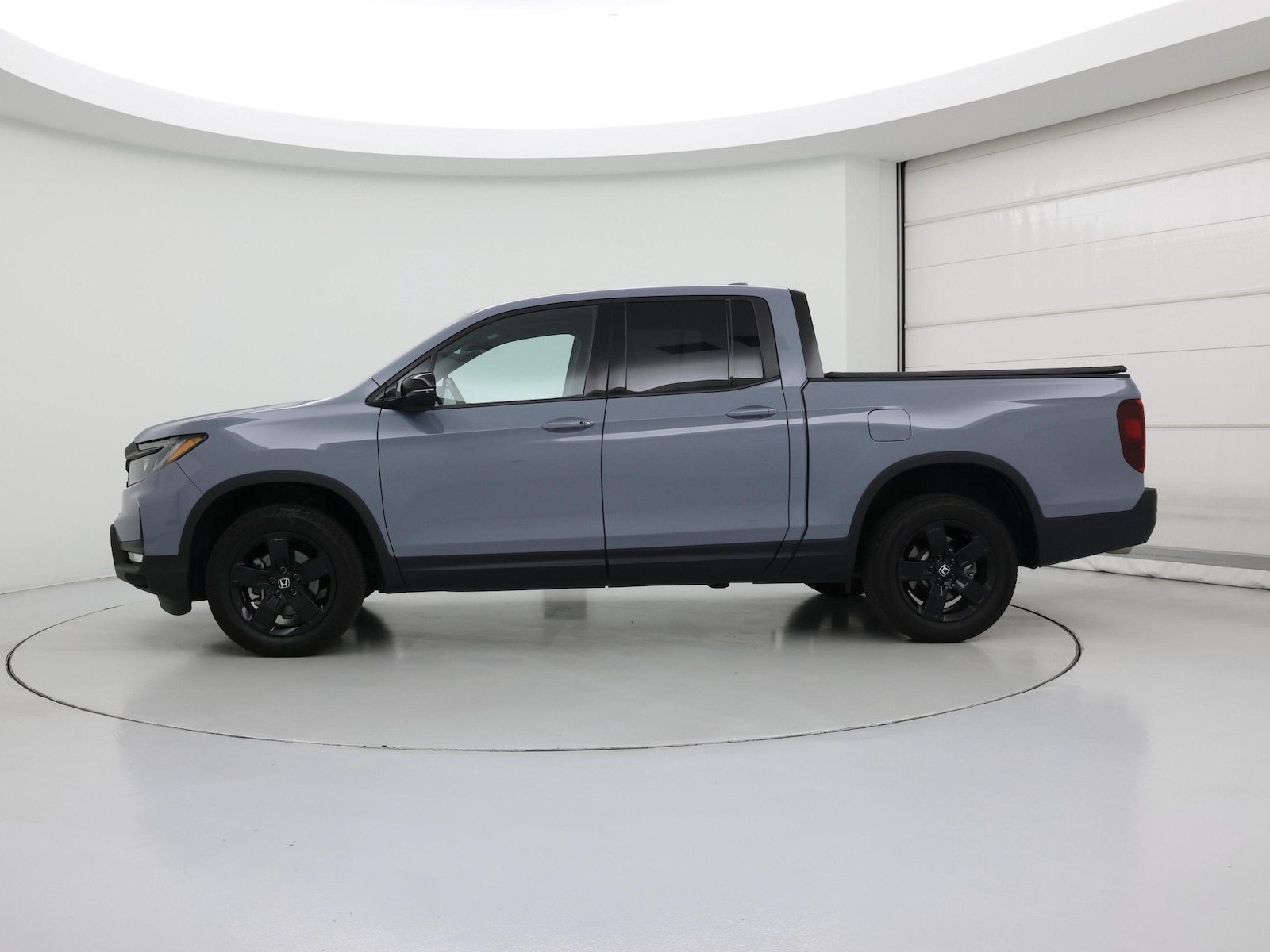 2025 Honda Ridgeline Black Edition - Photo 4