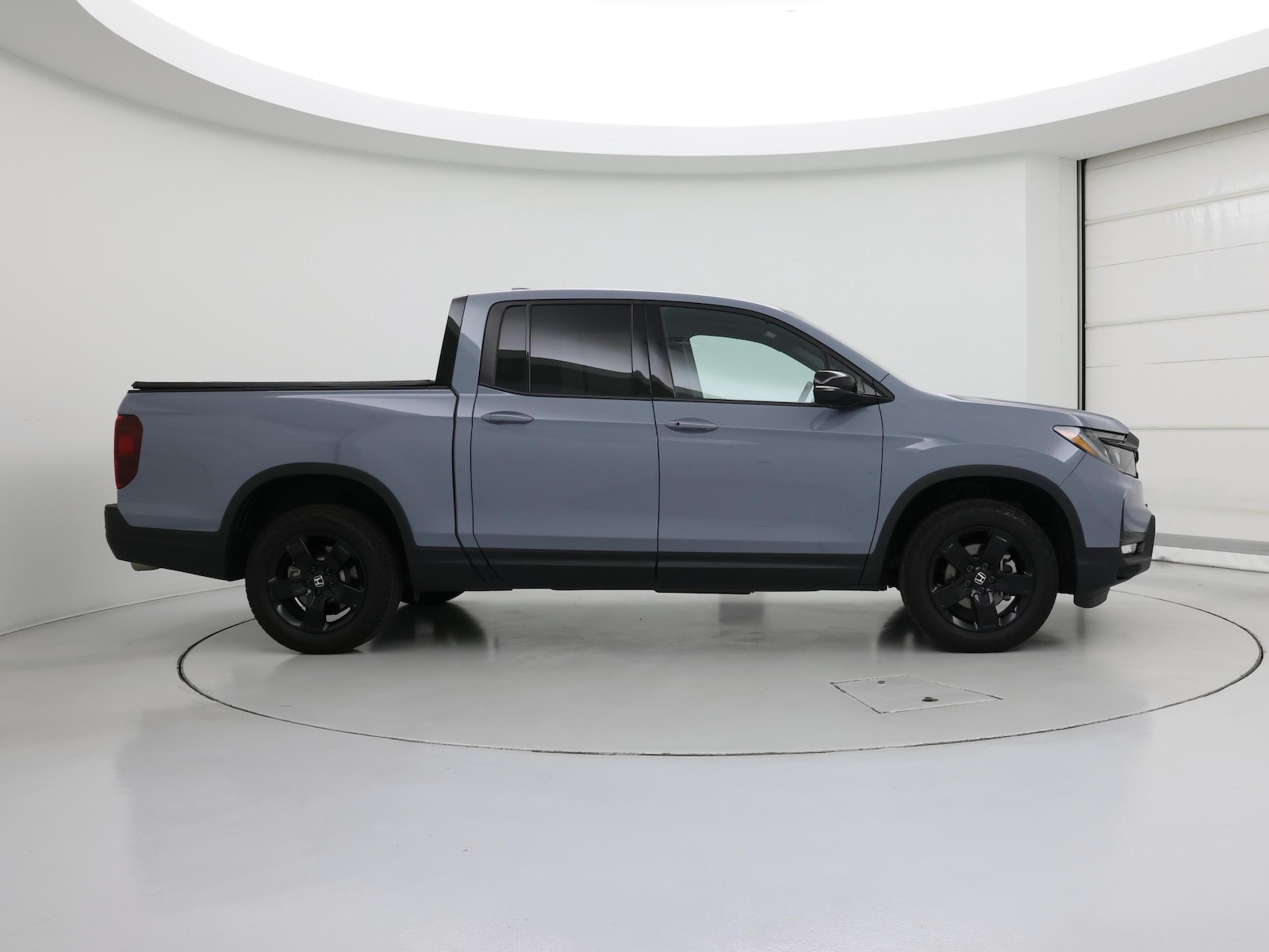2025 Honda Ridgeline Black Edition - Photo 8