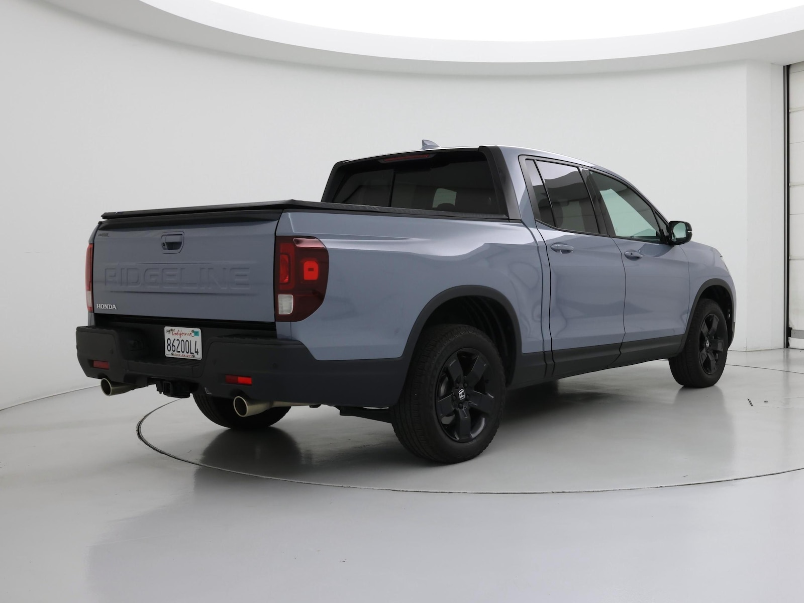 2025 Honda Ridgeline Black Edition - Photo 9