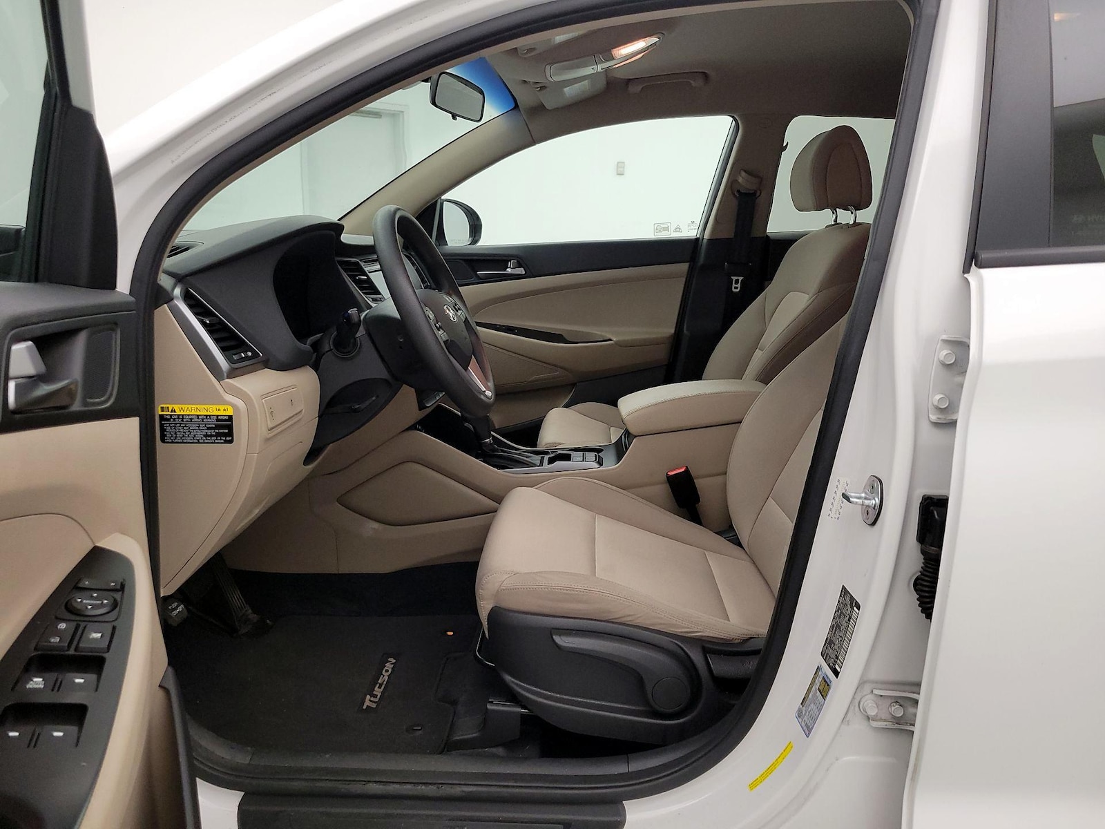 2017 Hyundai Tucson SE - Photo 12