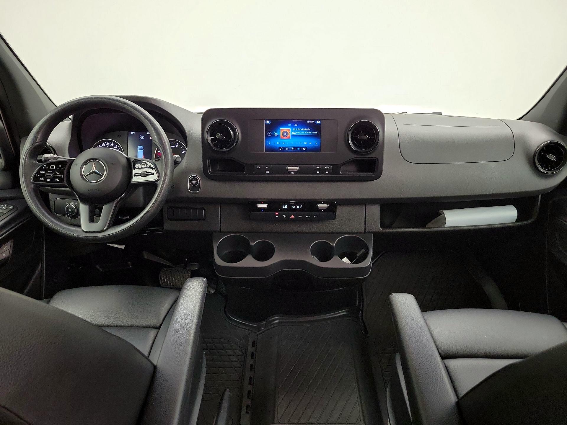 Thumbnail: 2022 Mercedes-Benz Sprinter - 9